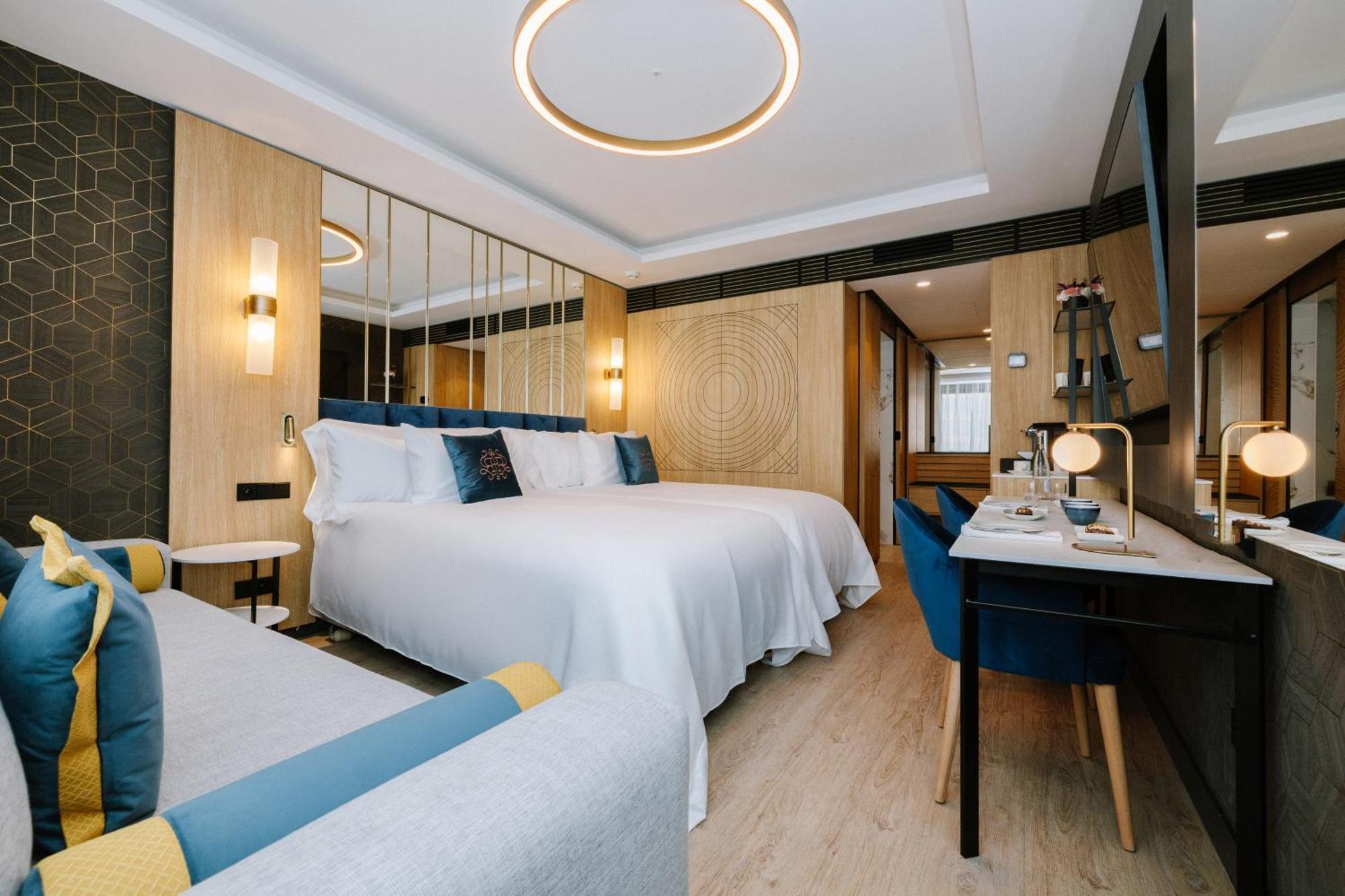 Premium Room with Sea View