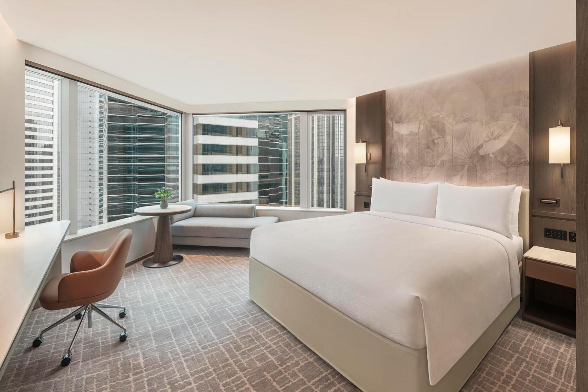 Infinity King Room