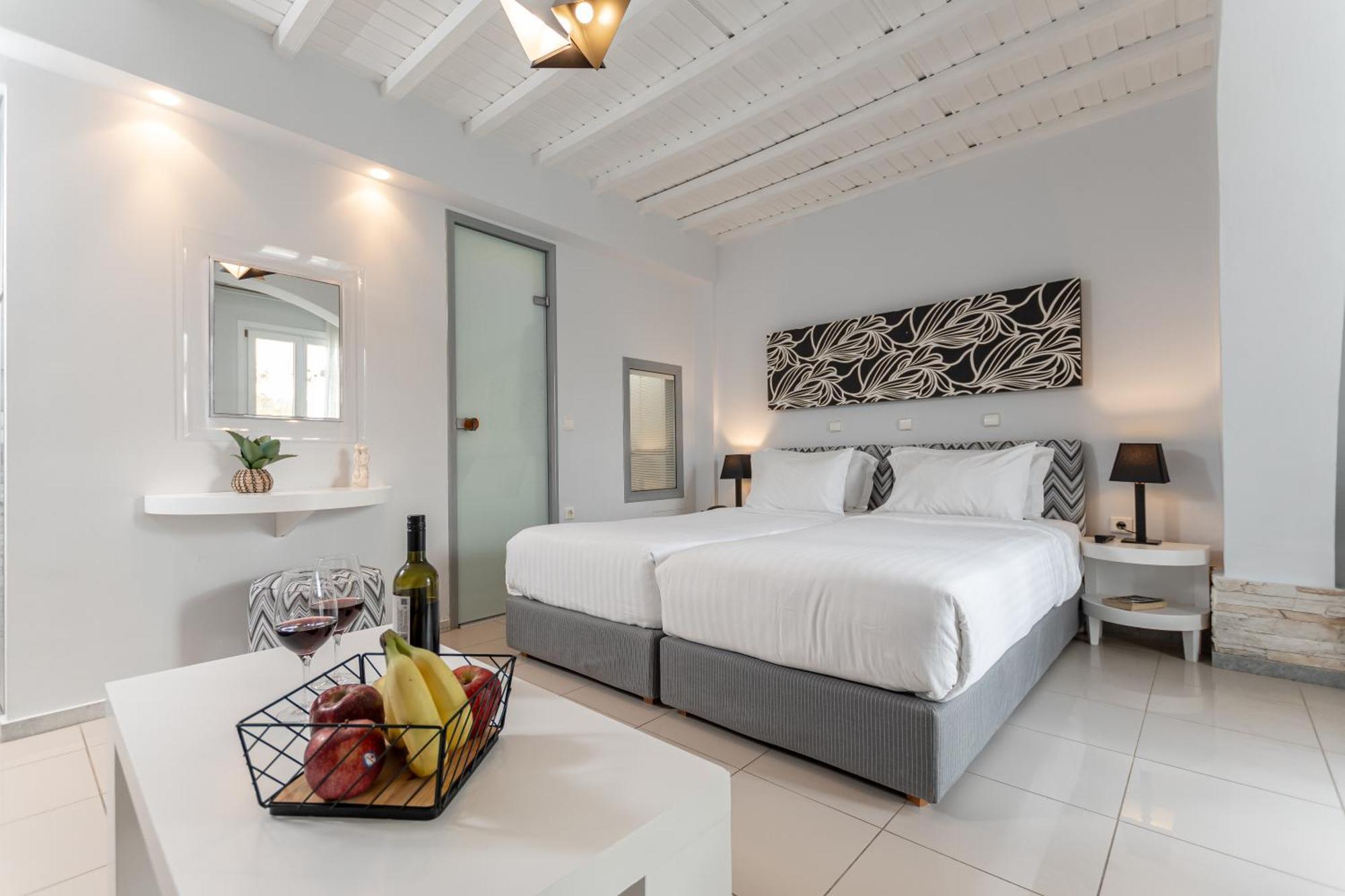 Premium Room Pool or Sea view