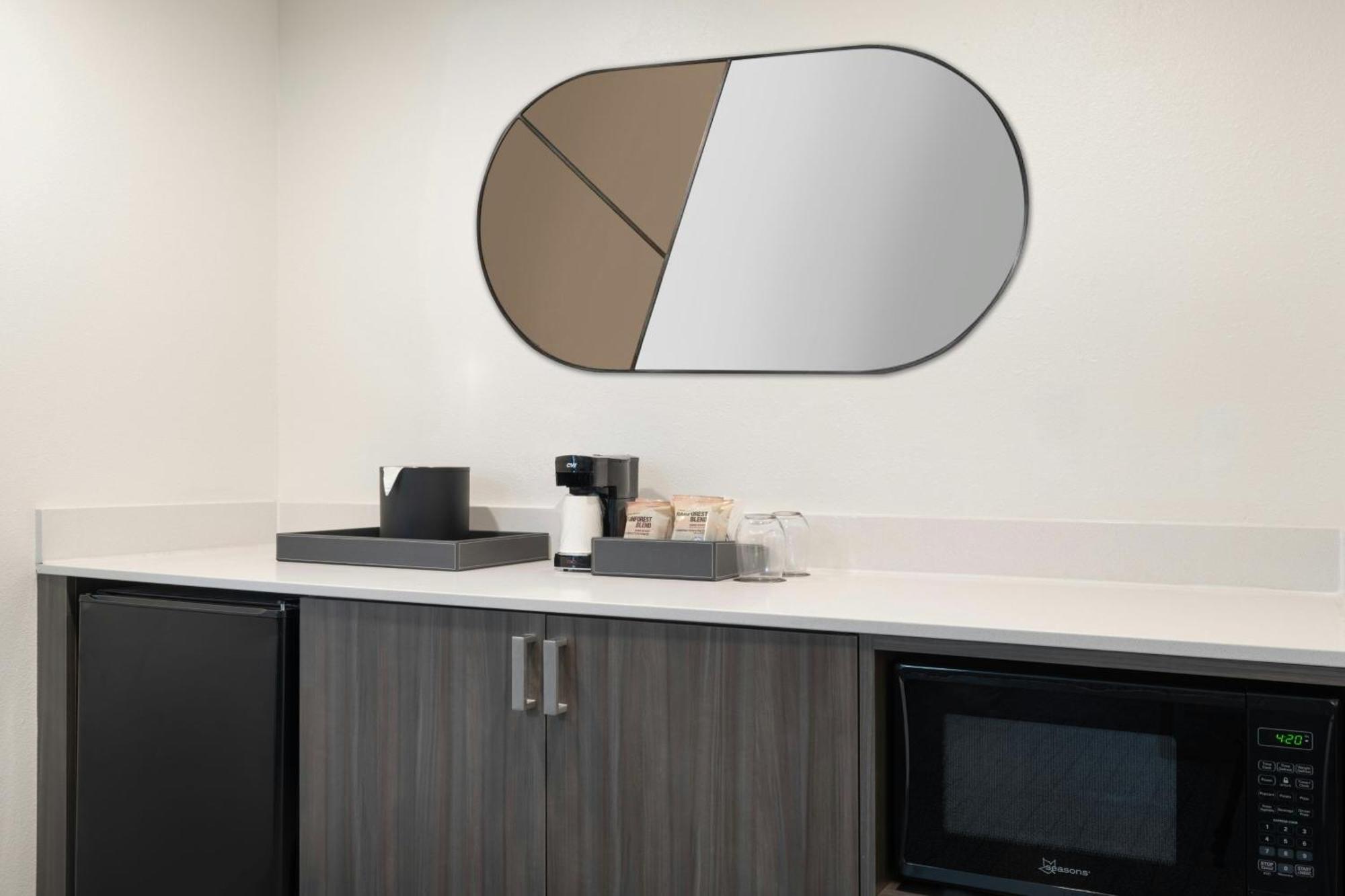 One-Bedroom Double Suite with Two Double Beds, Sofa Bed and Roll-In Shower - Mobility and Hearing Accessible