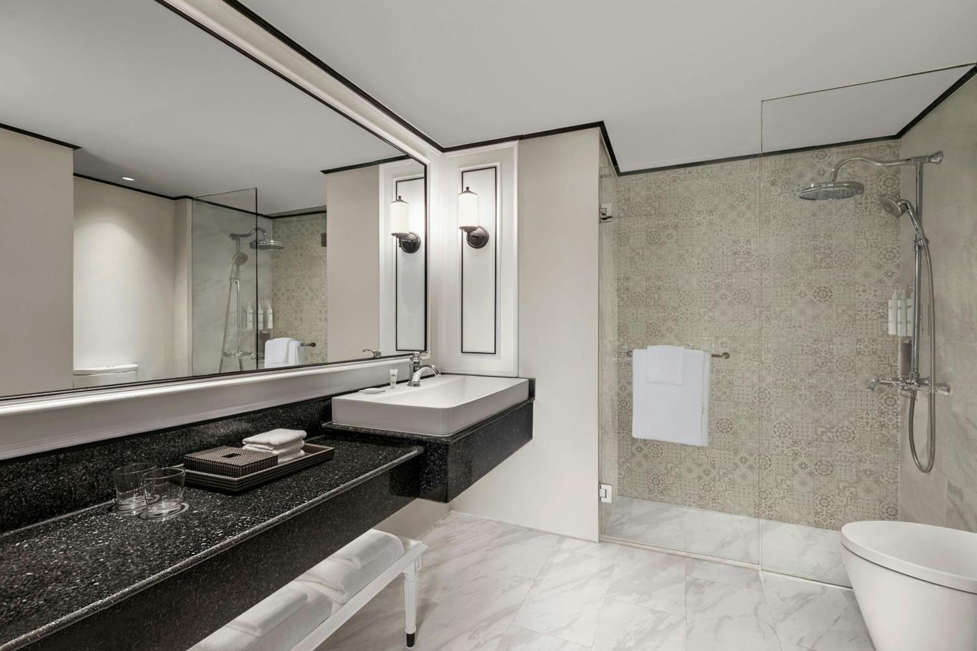 Premium Guest room 2 Twin or Single Beds City view