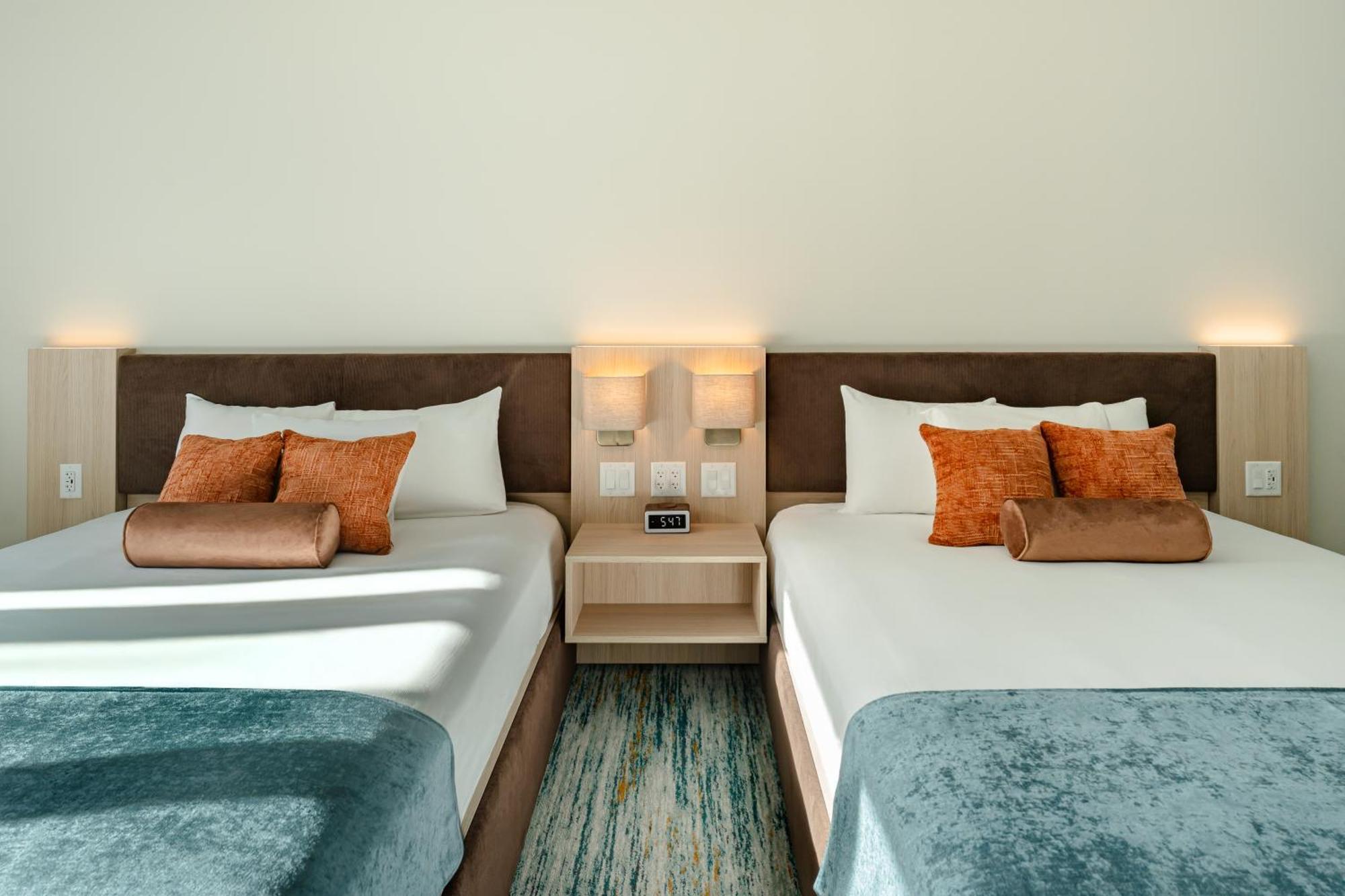 Queen Room with Balcony