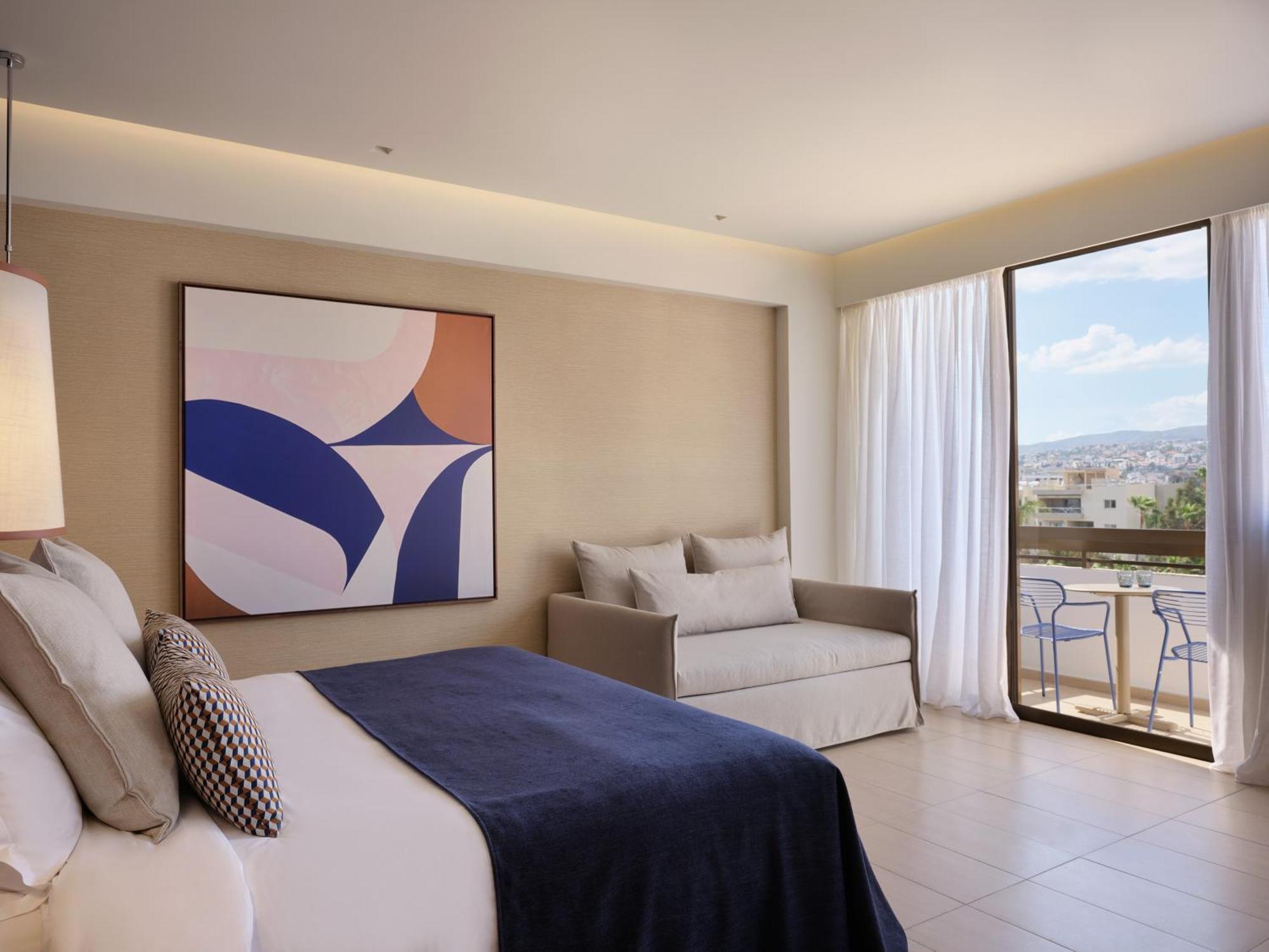 Junior Suite Inland View