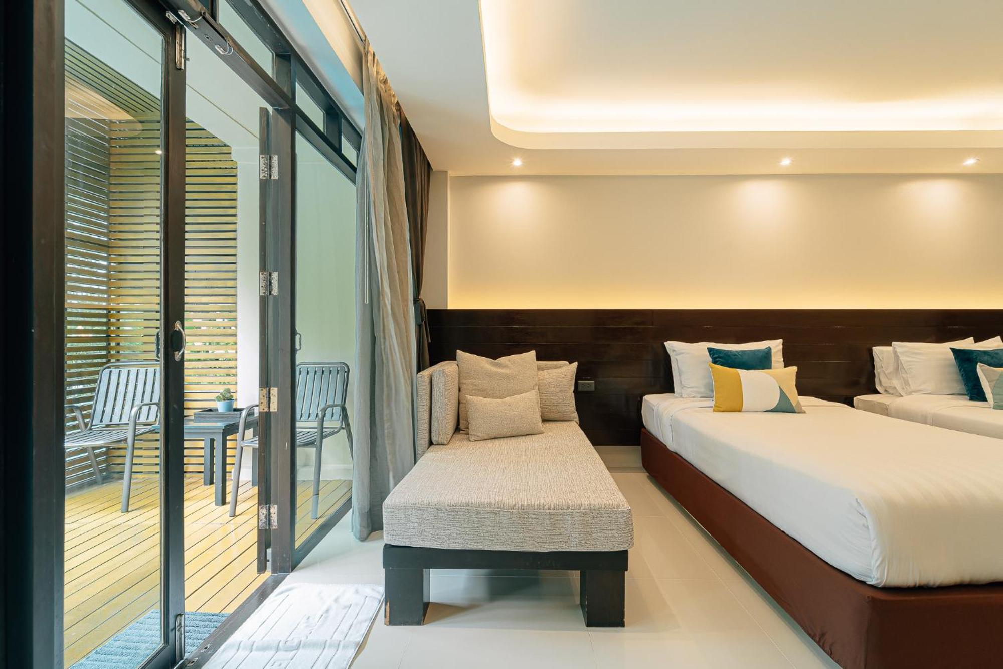Twin Room Pool View