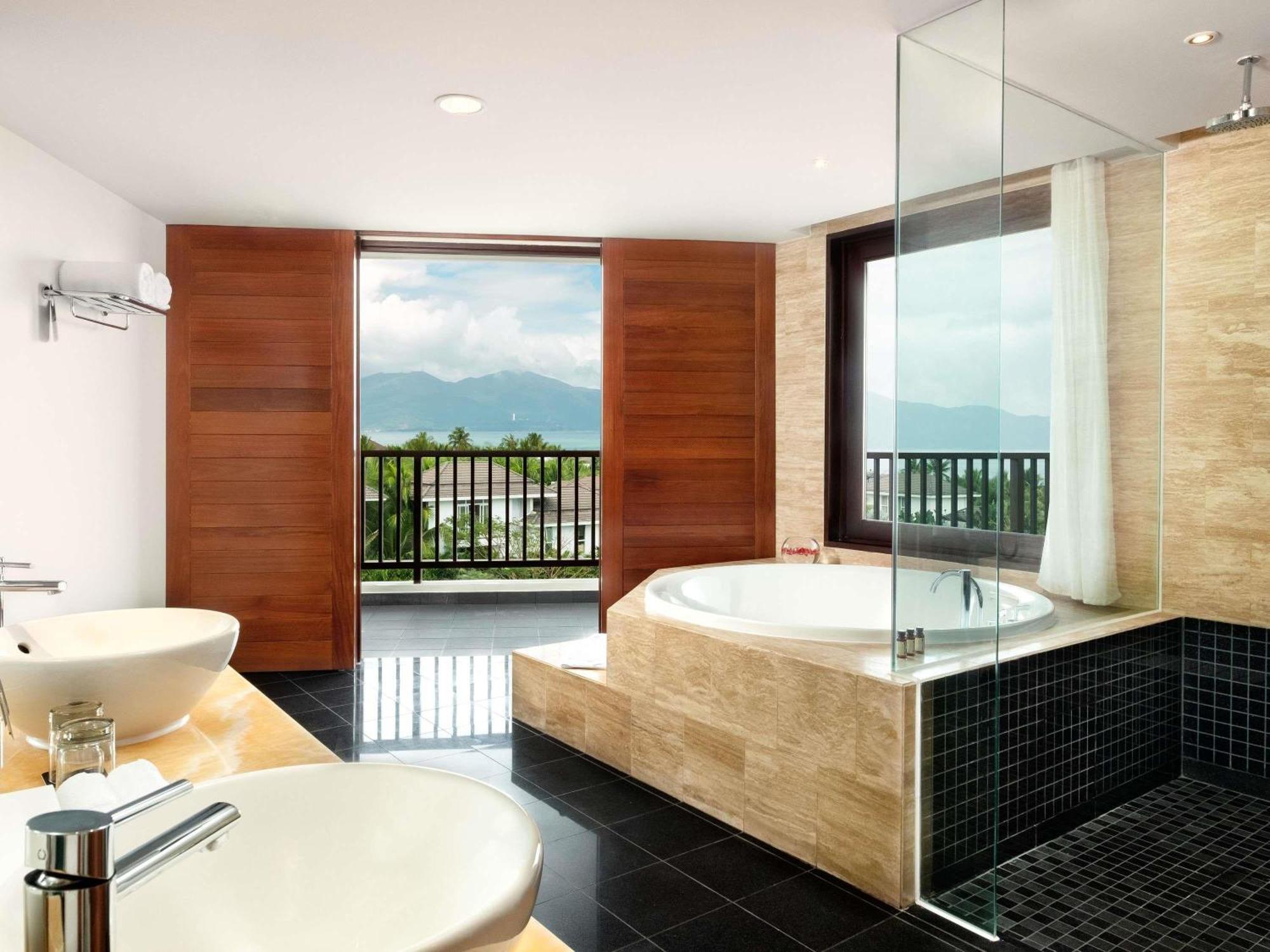 Junior Suite with Balcony