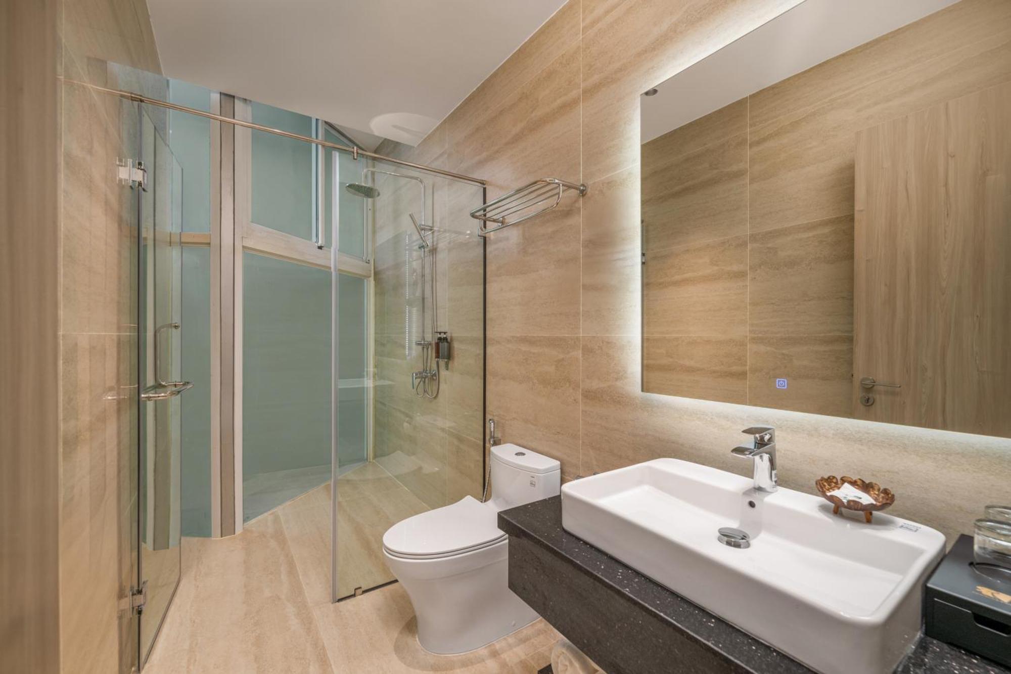 Large Double Room