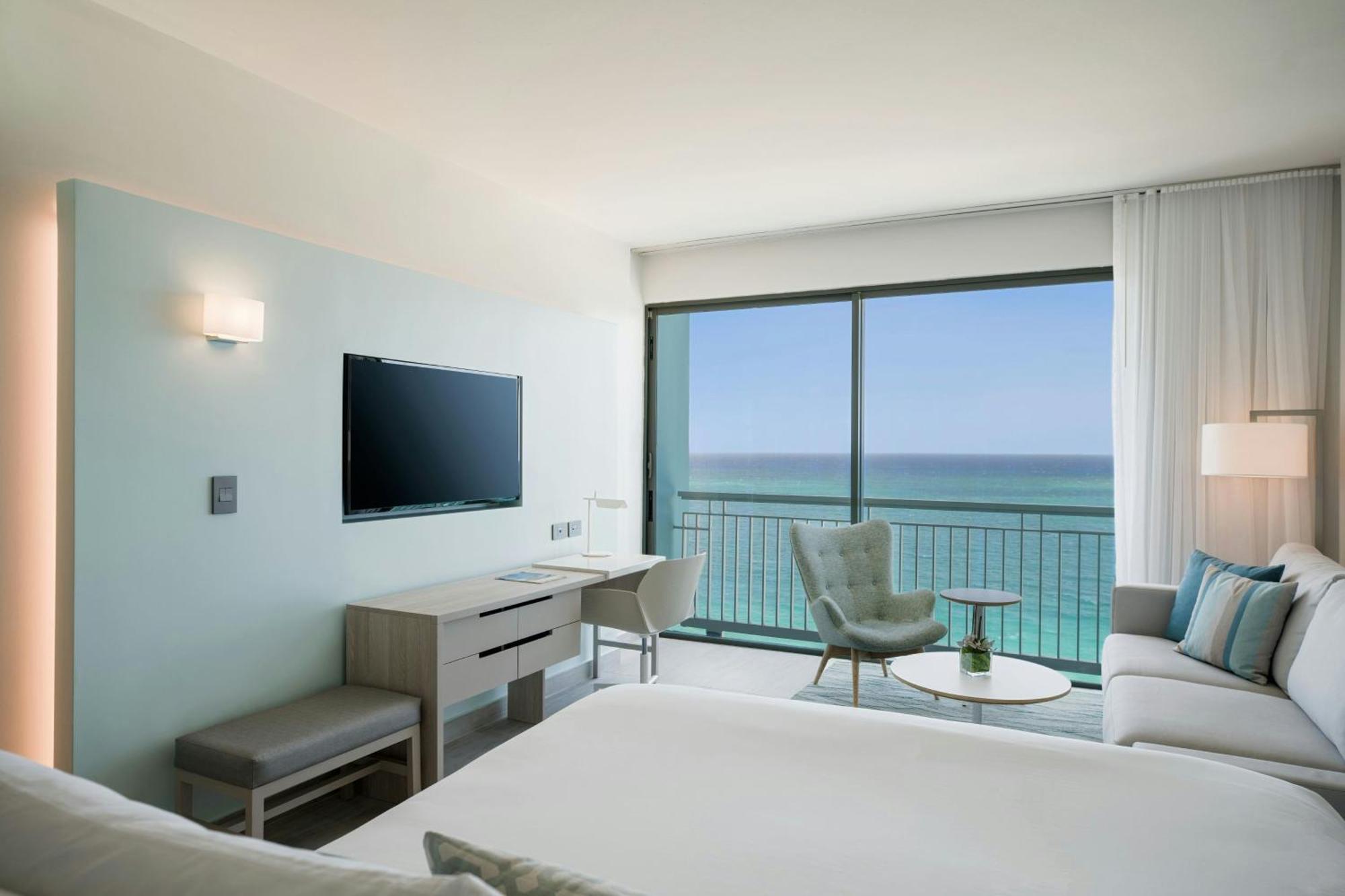 Habitación Deluxe con cama extragrande y vistas al océano