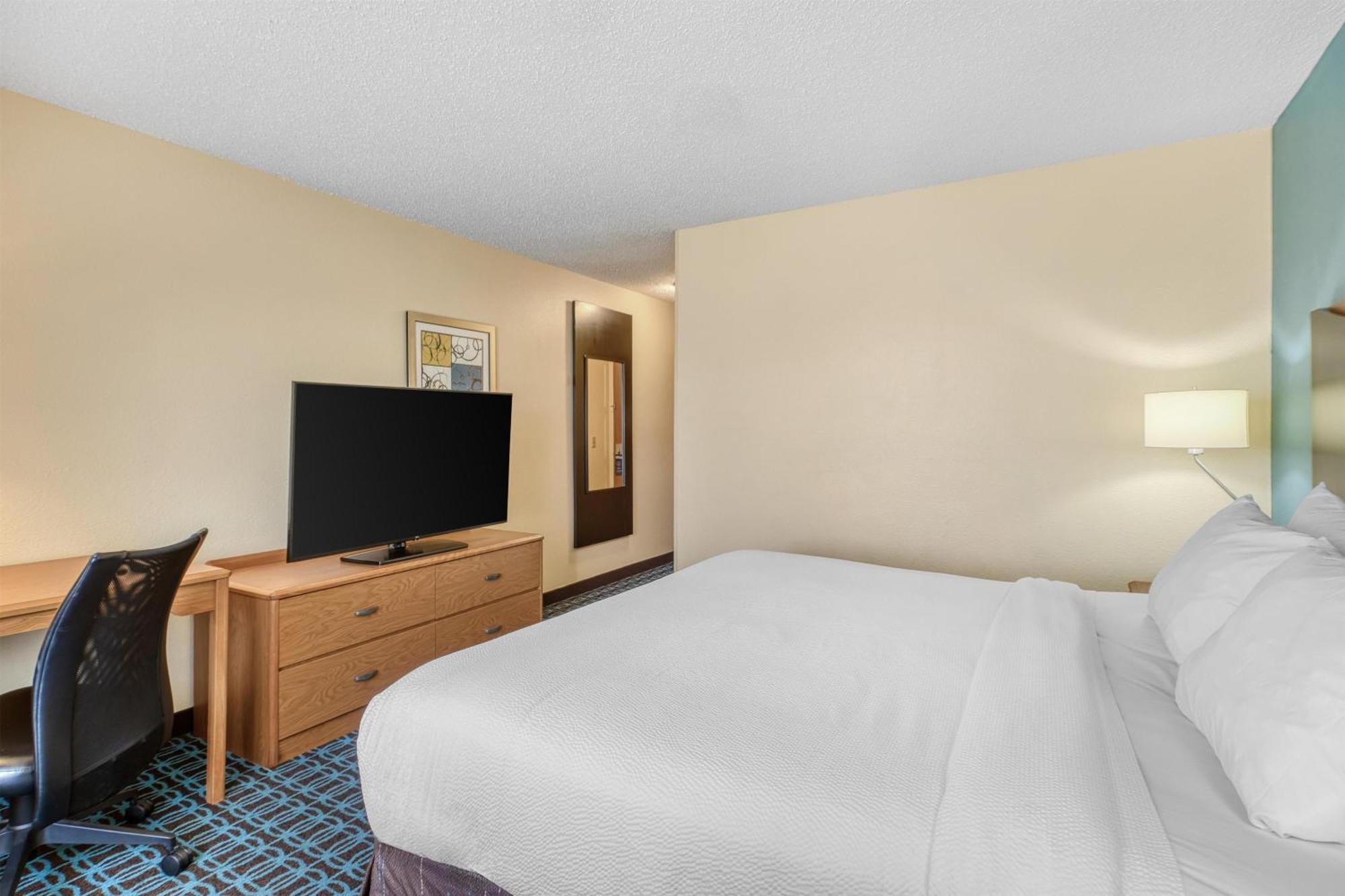King Room - Non-Smoking
