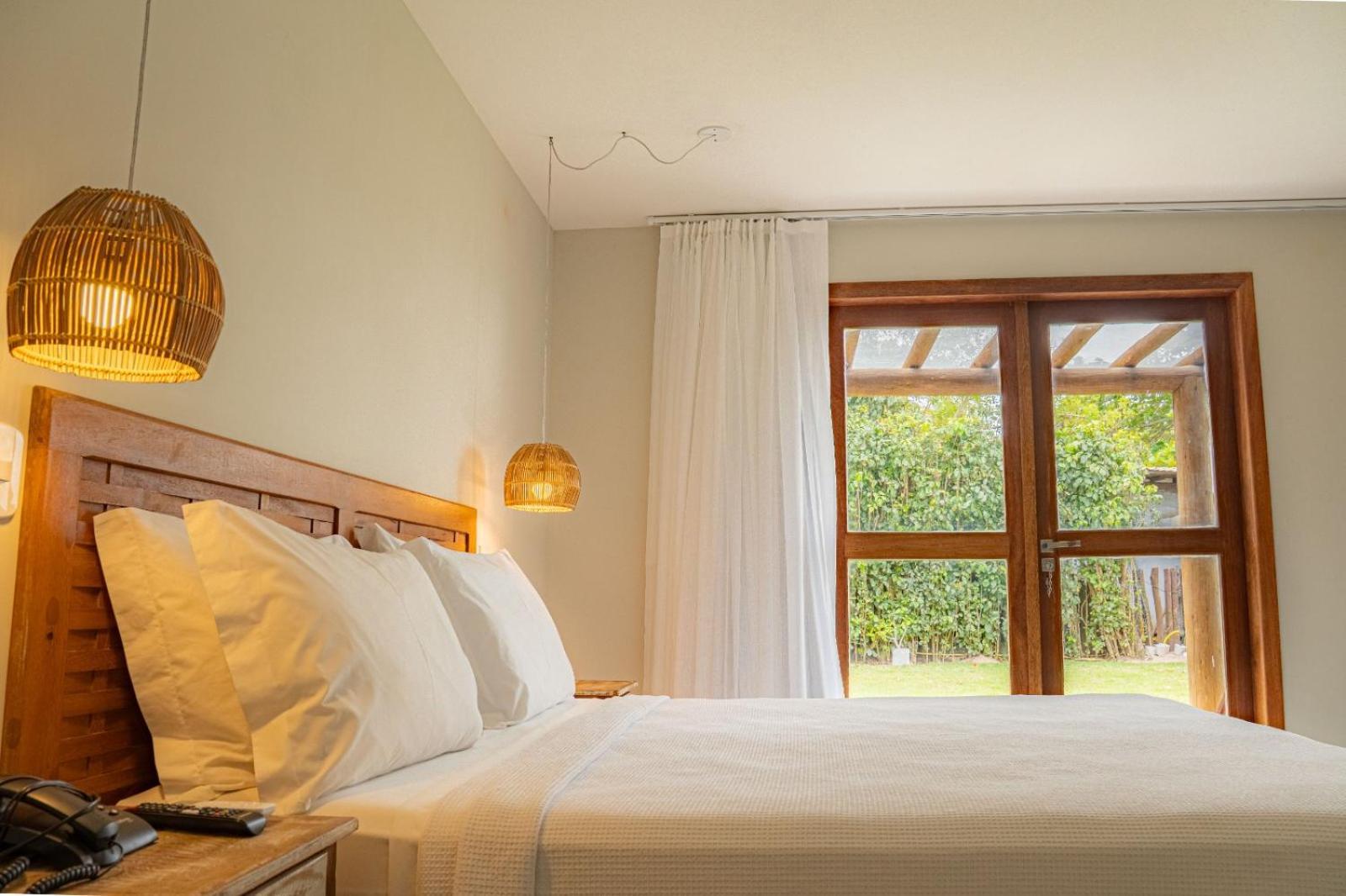 Deluxe Double Room with Side Sea View