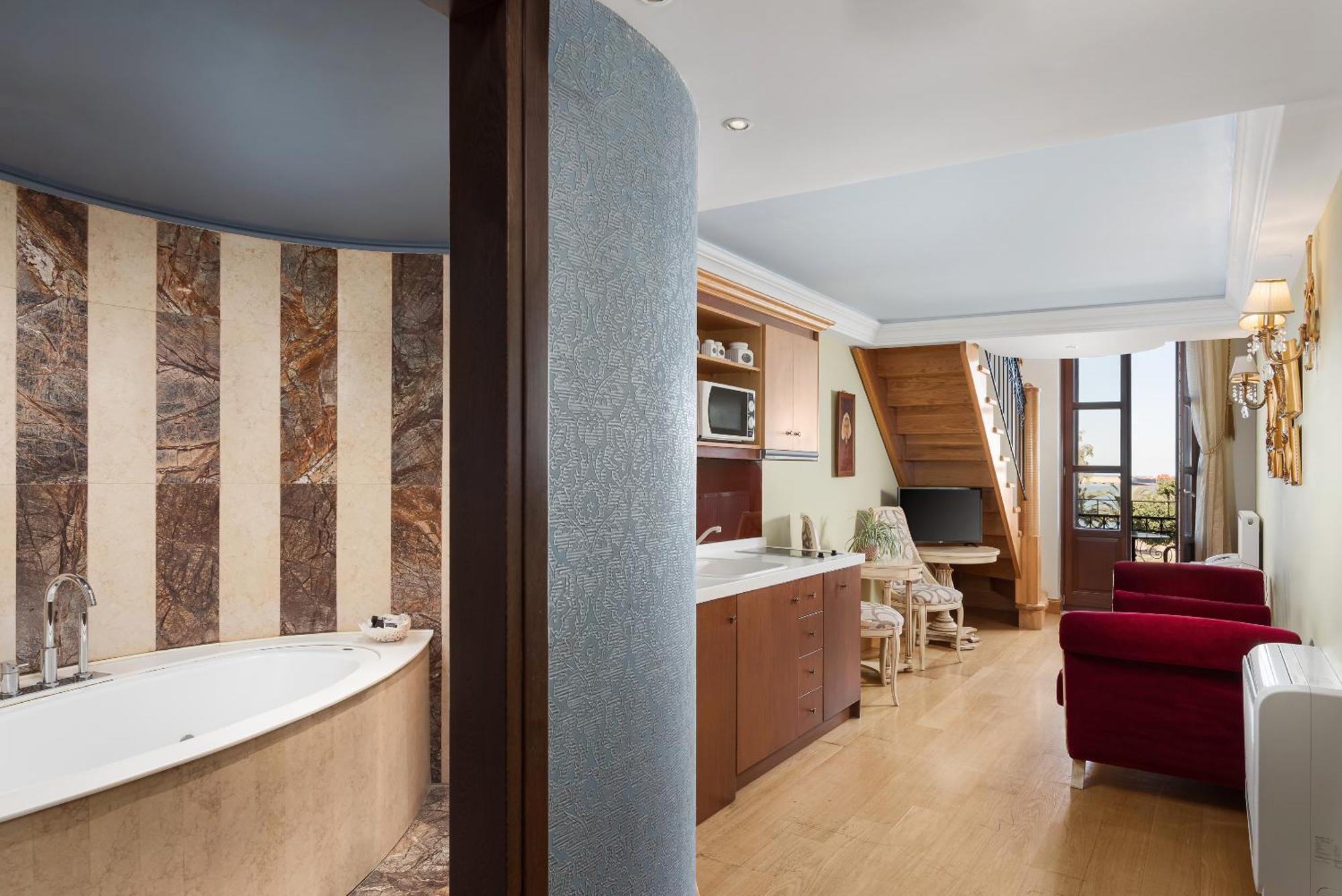 Superior Suite with Sea View