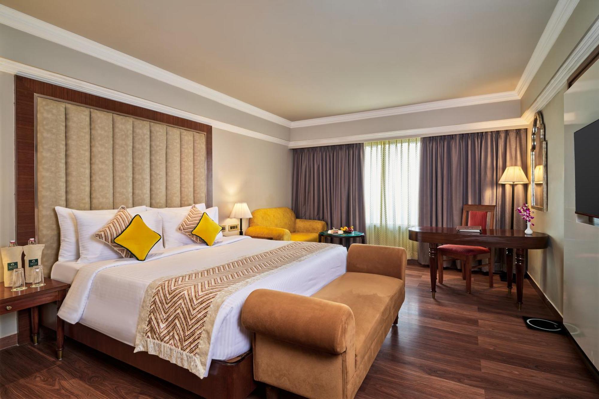 Superior King Room