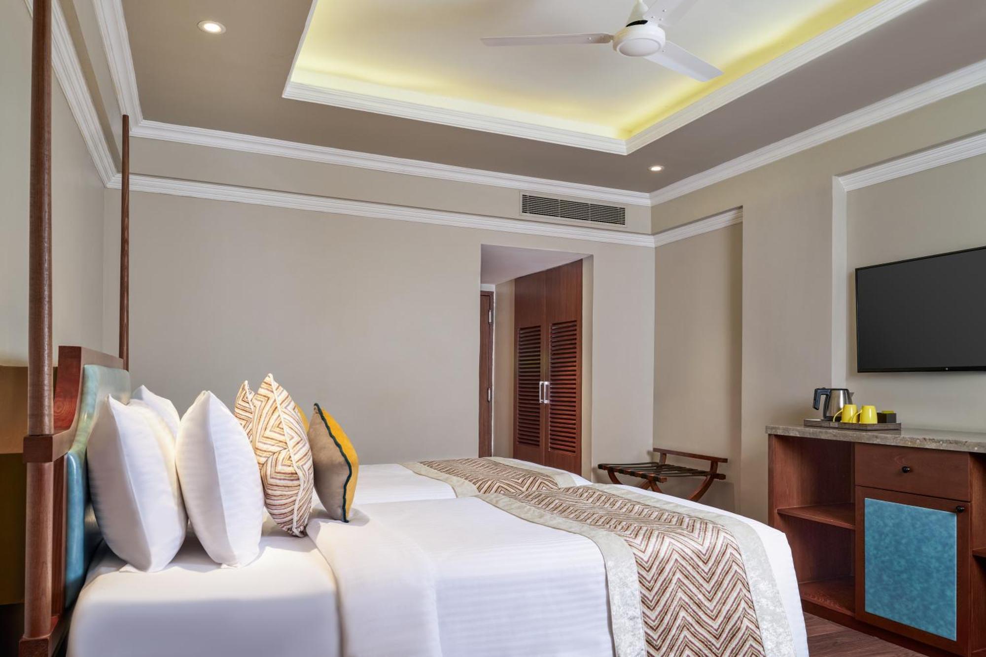 Deluxe Double or Twin Room