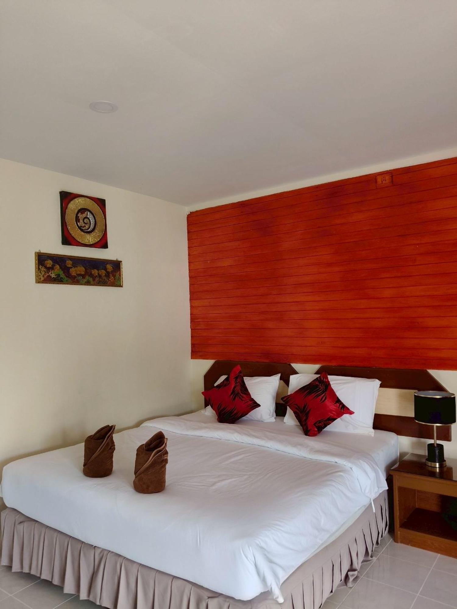 Premium Bungalow with Sea View (Double Bed)