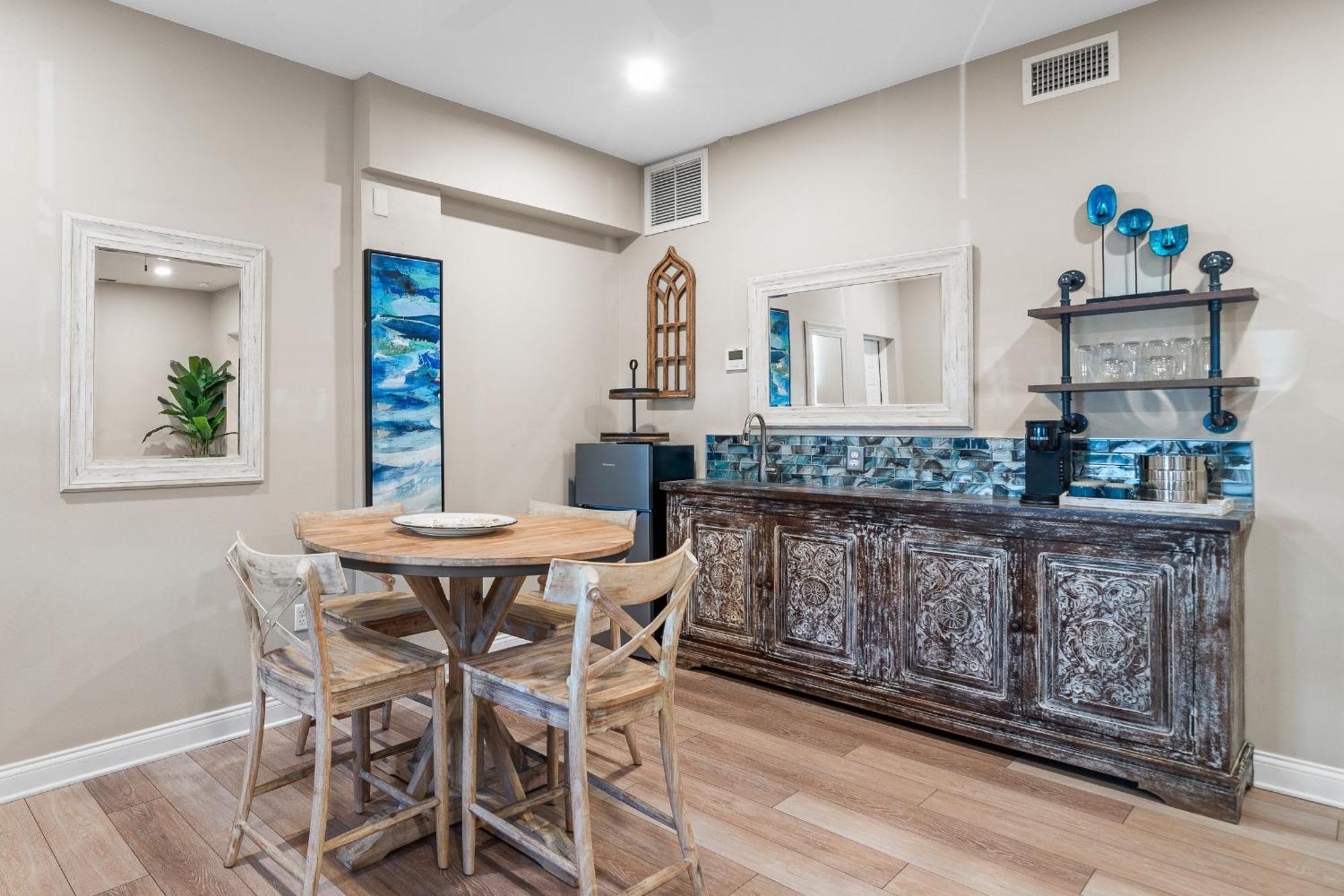 Two-Bedroom Suite