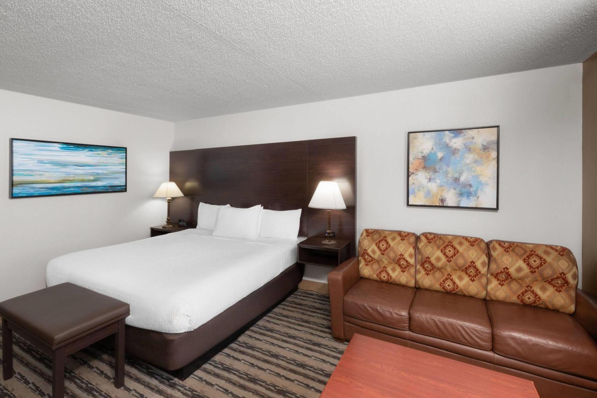 King Room/First Floor - Non-Smoking