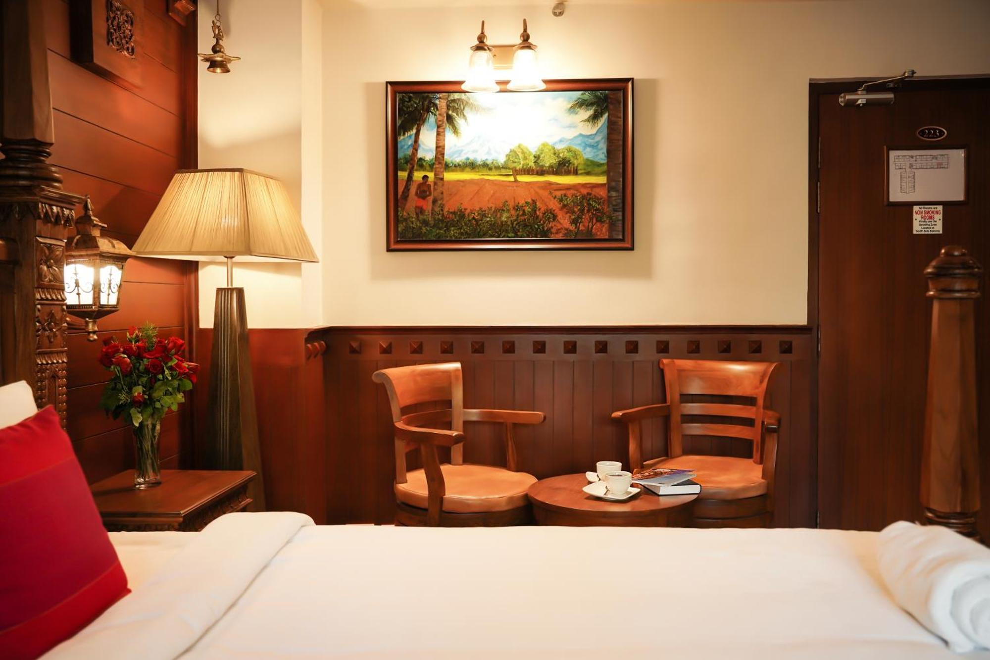 Heritage Executive Room