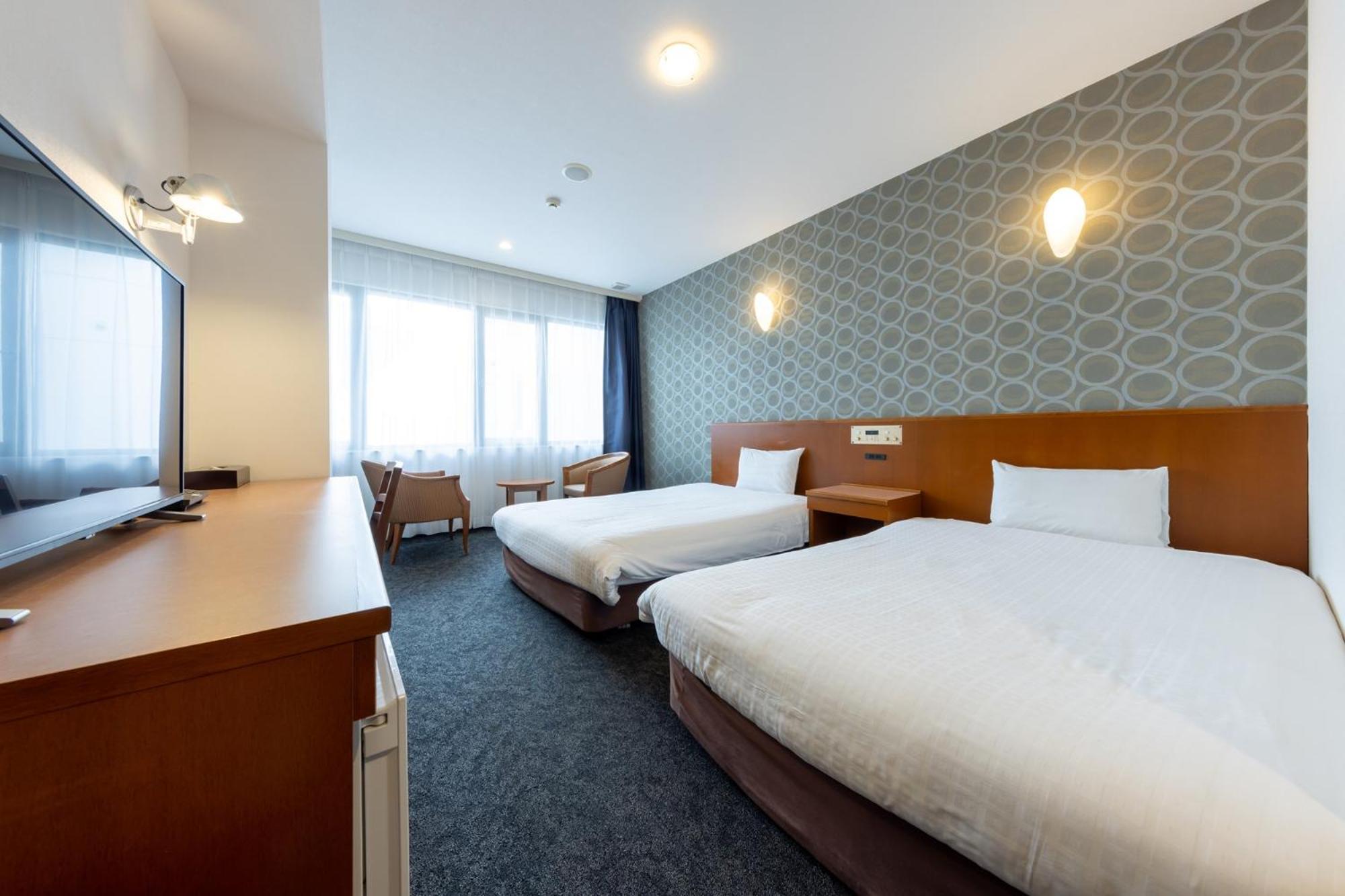 Standard Twin Room - Non-Smoking