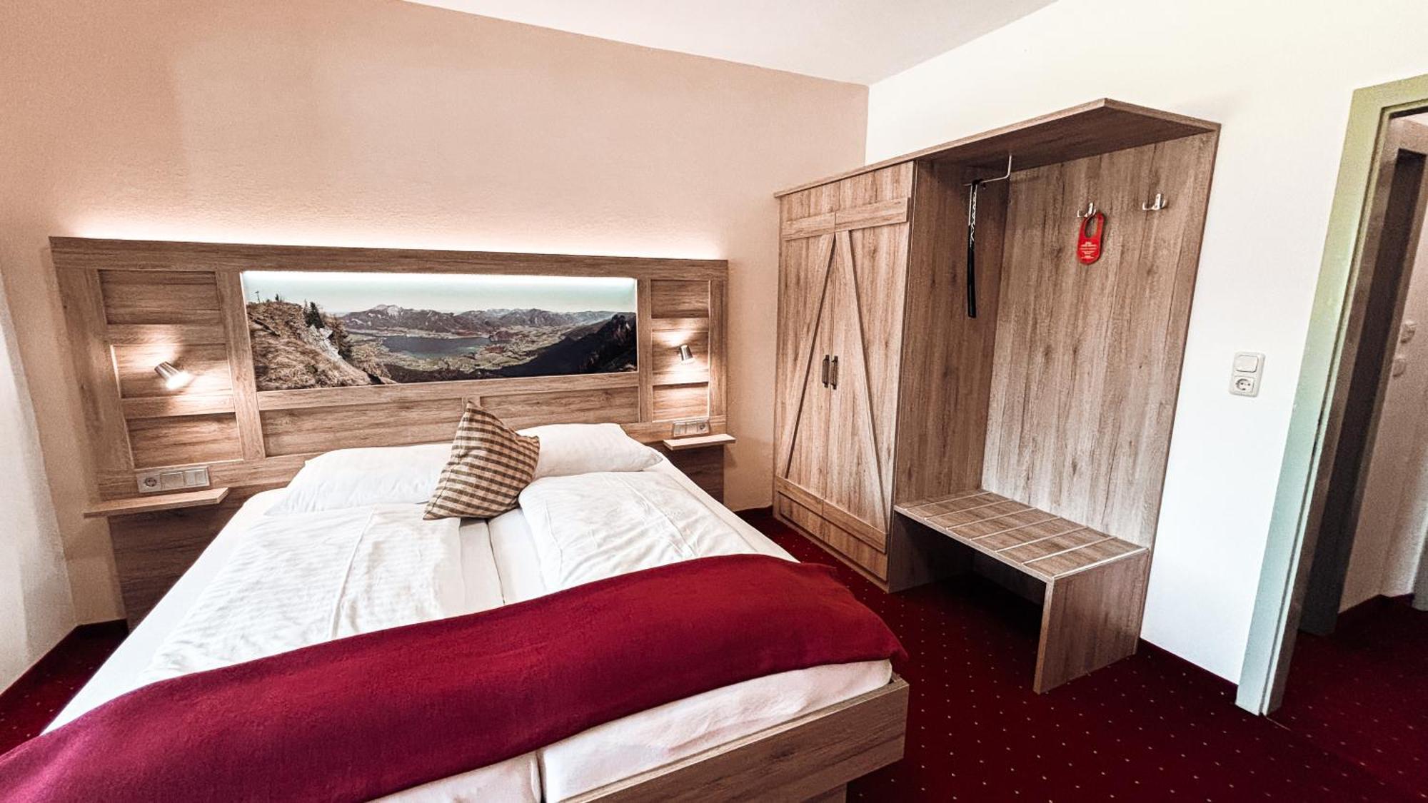 Dreibettzimmer