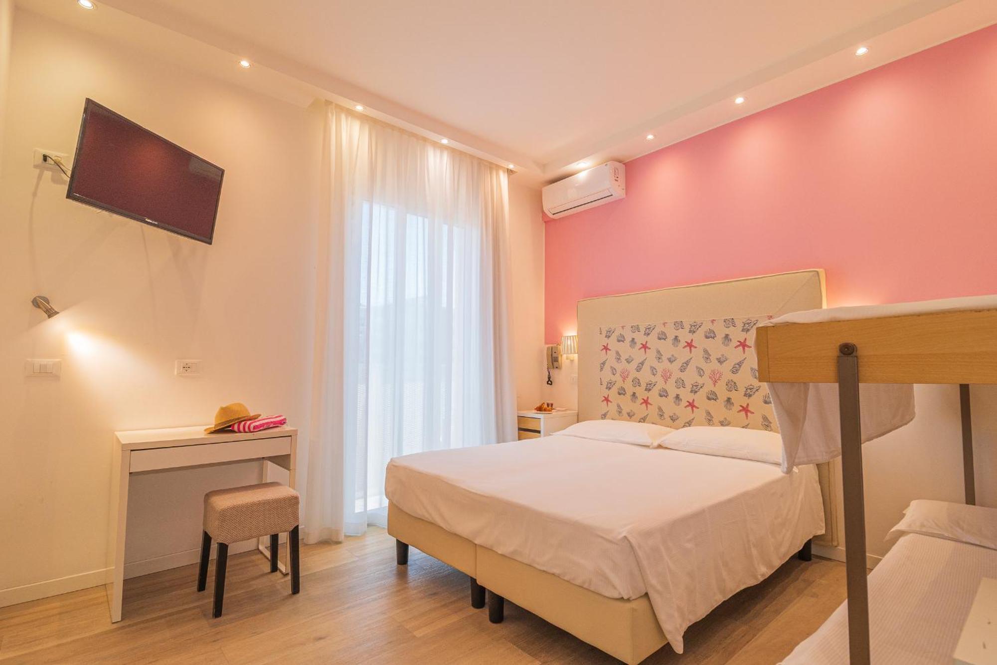 Economy Quadruple Room