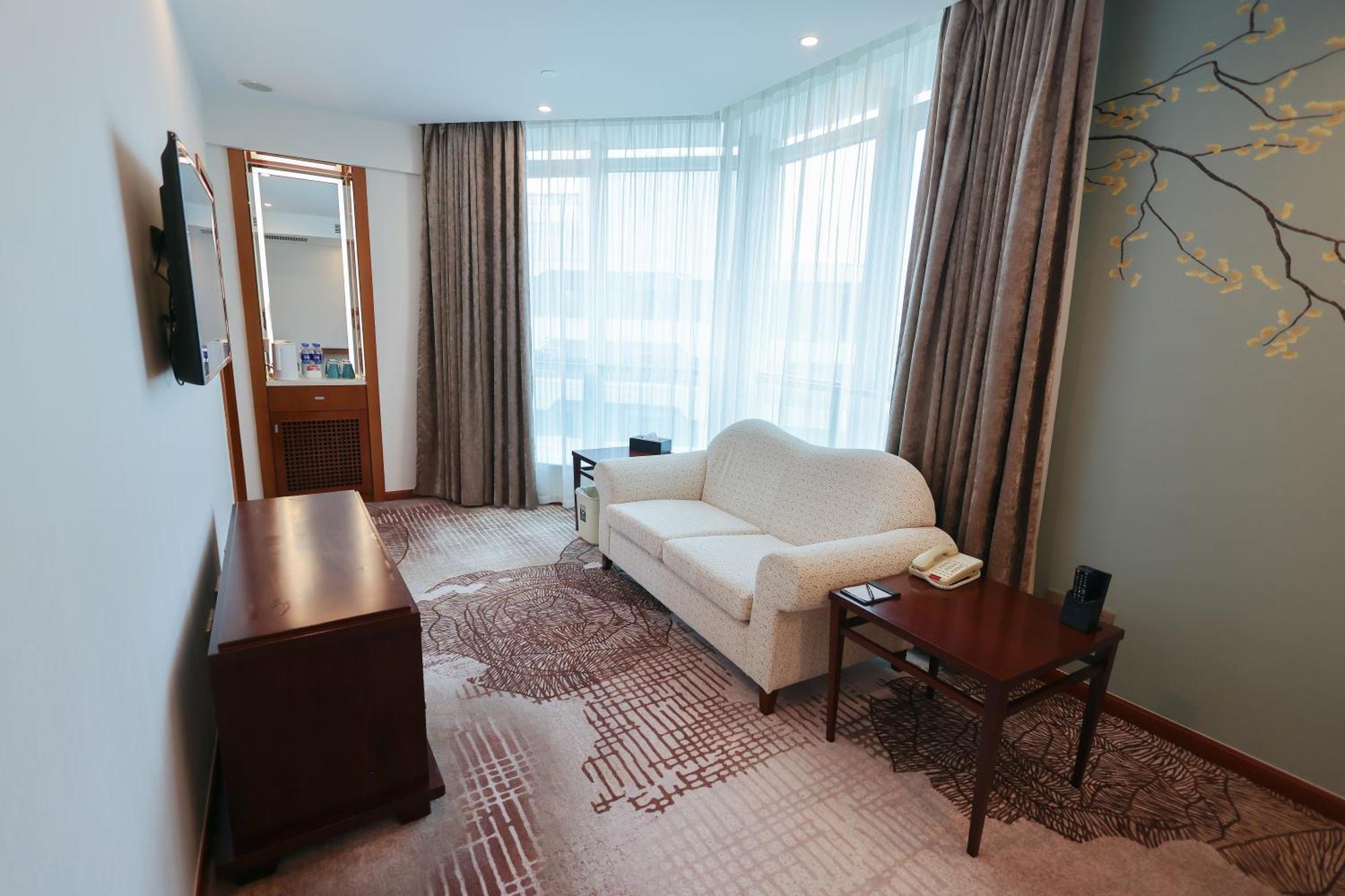Superior Suite
