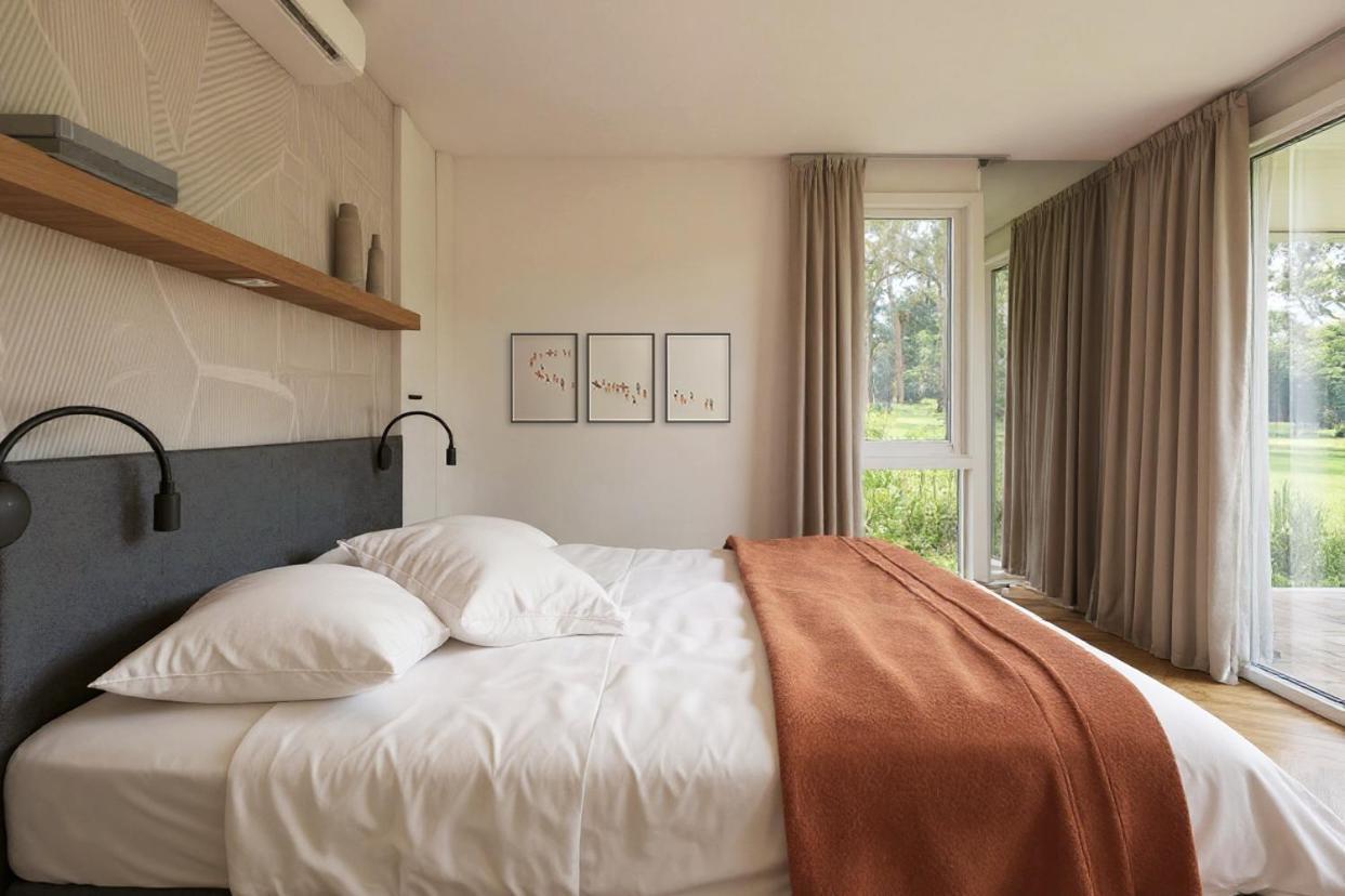 Grand Premium Three-Bedroom Camping home 6+1