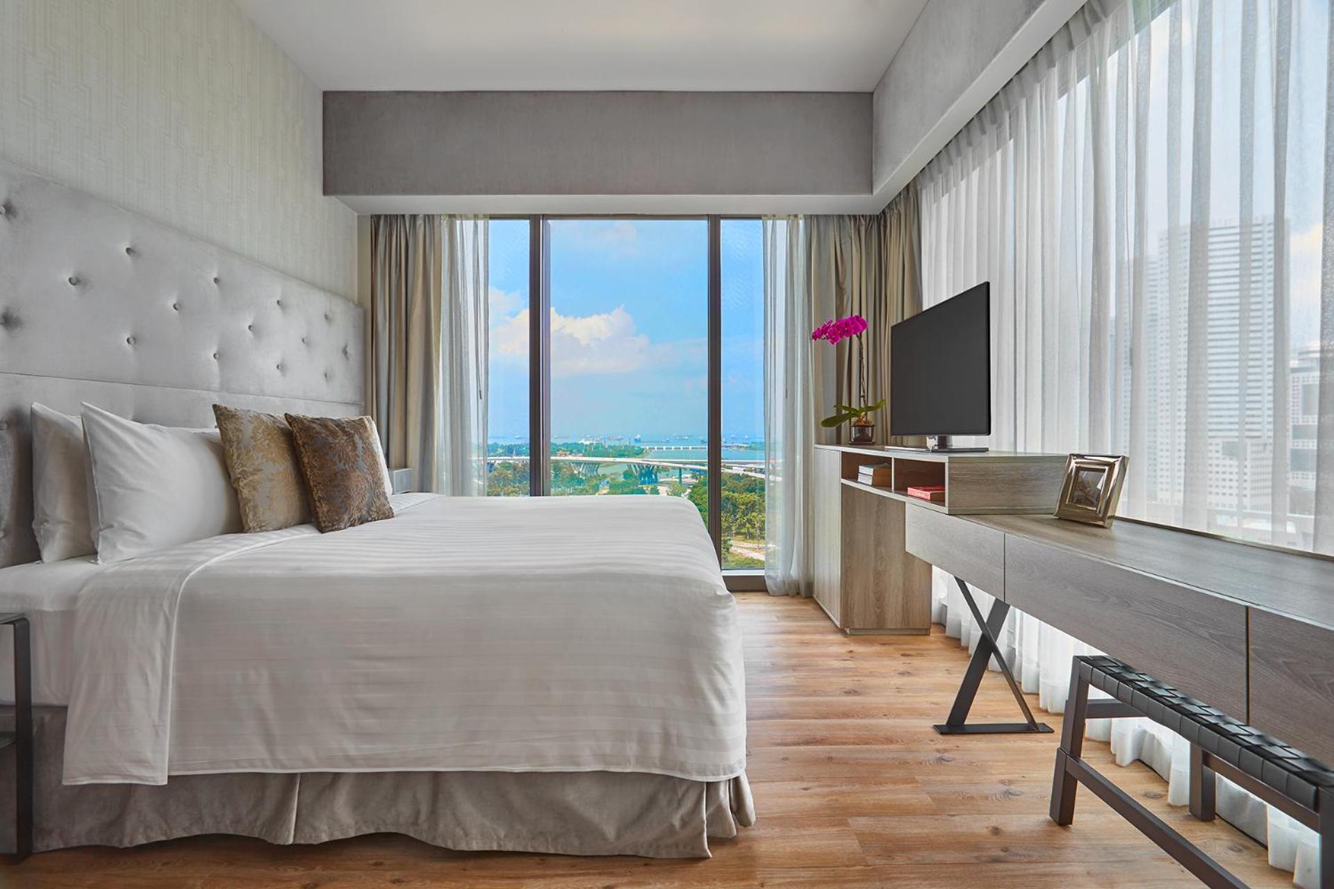 Premium One-Bedroom Apartment City View