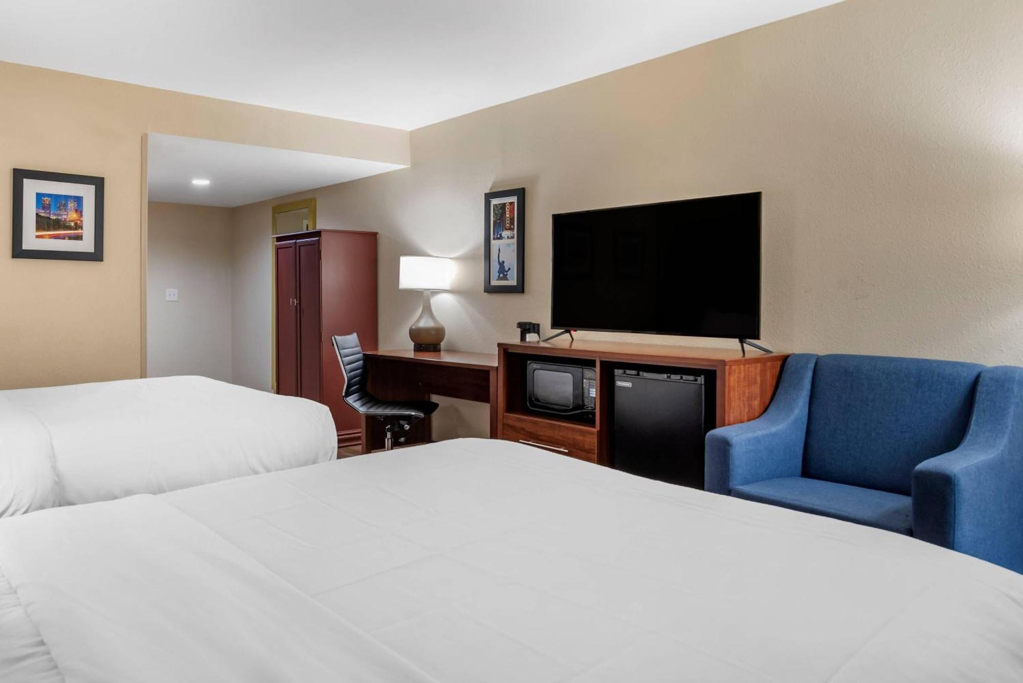Double Room Two Double Beds Disability Access or Non-Smoking