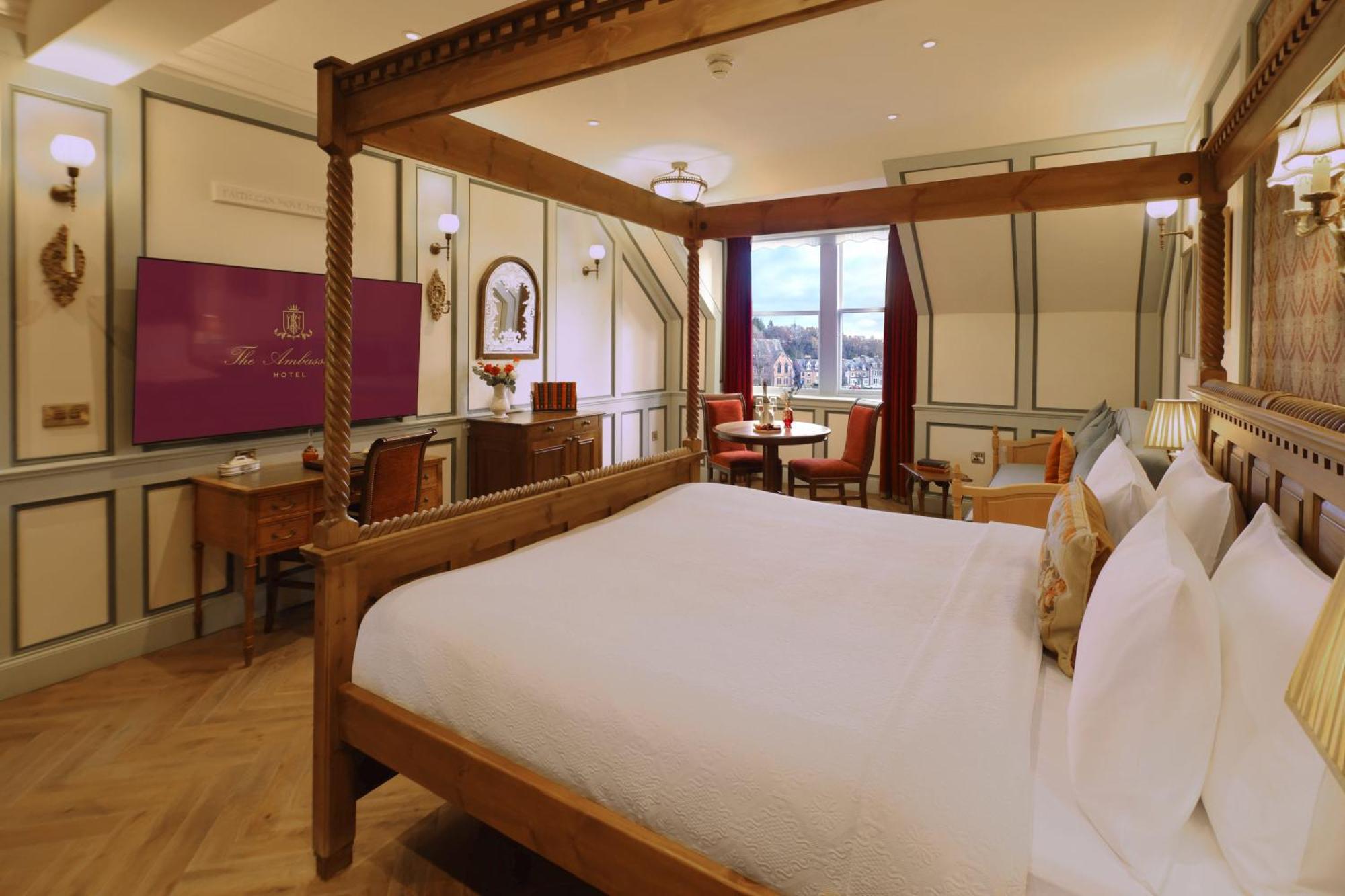 Cathedral Suite River View