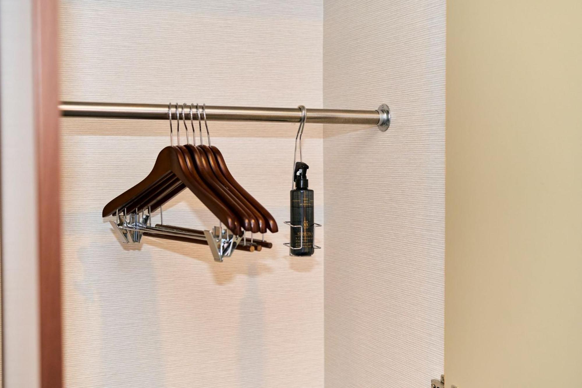 Standard Twin Room - Non-Smoking