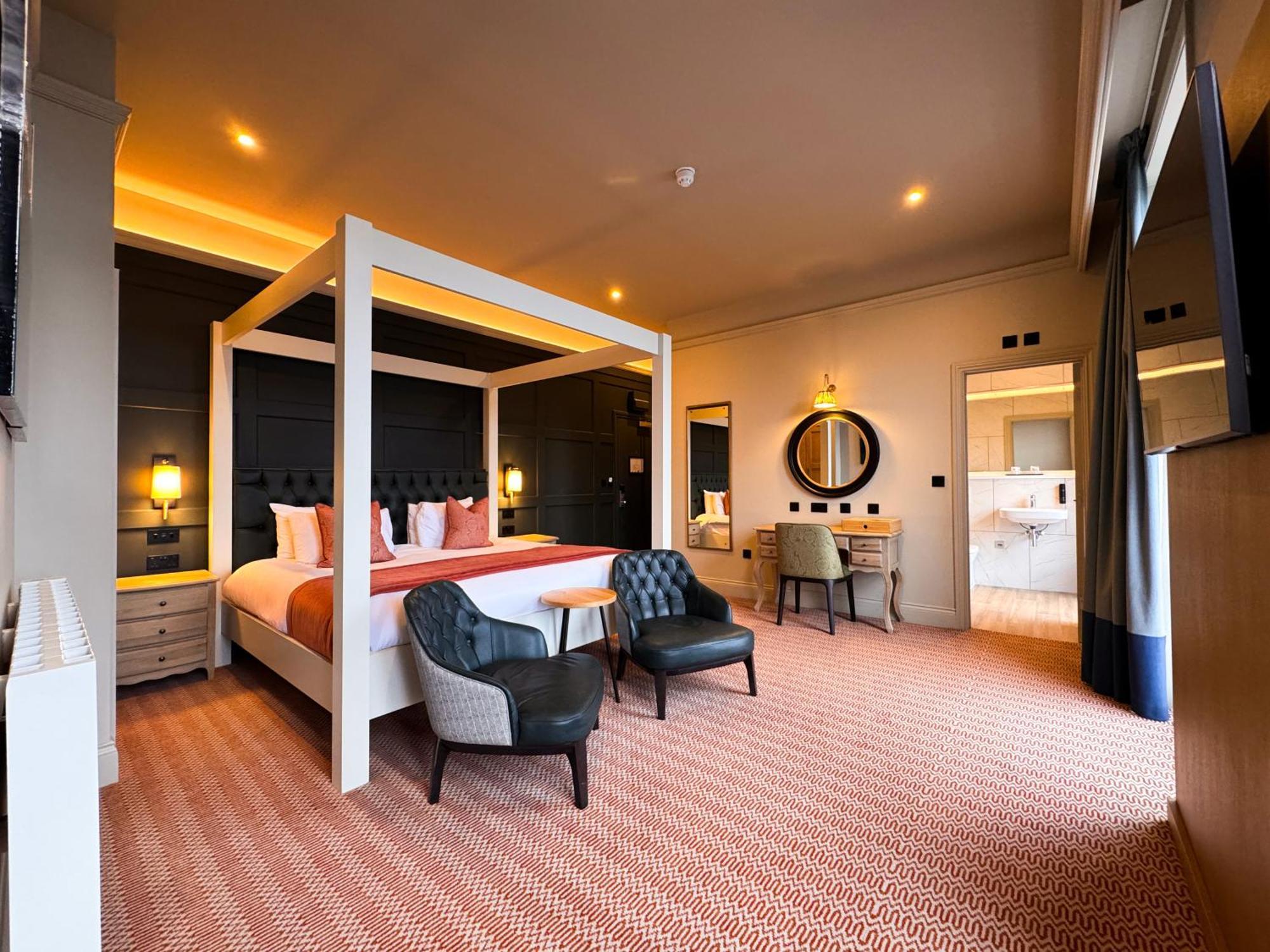 Kamer met Hemelbed