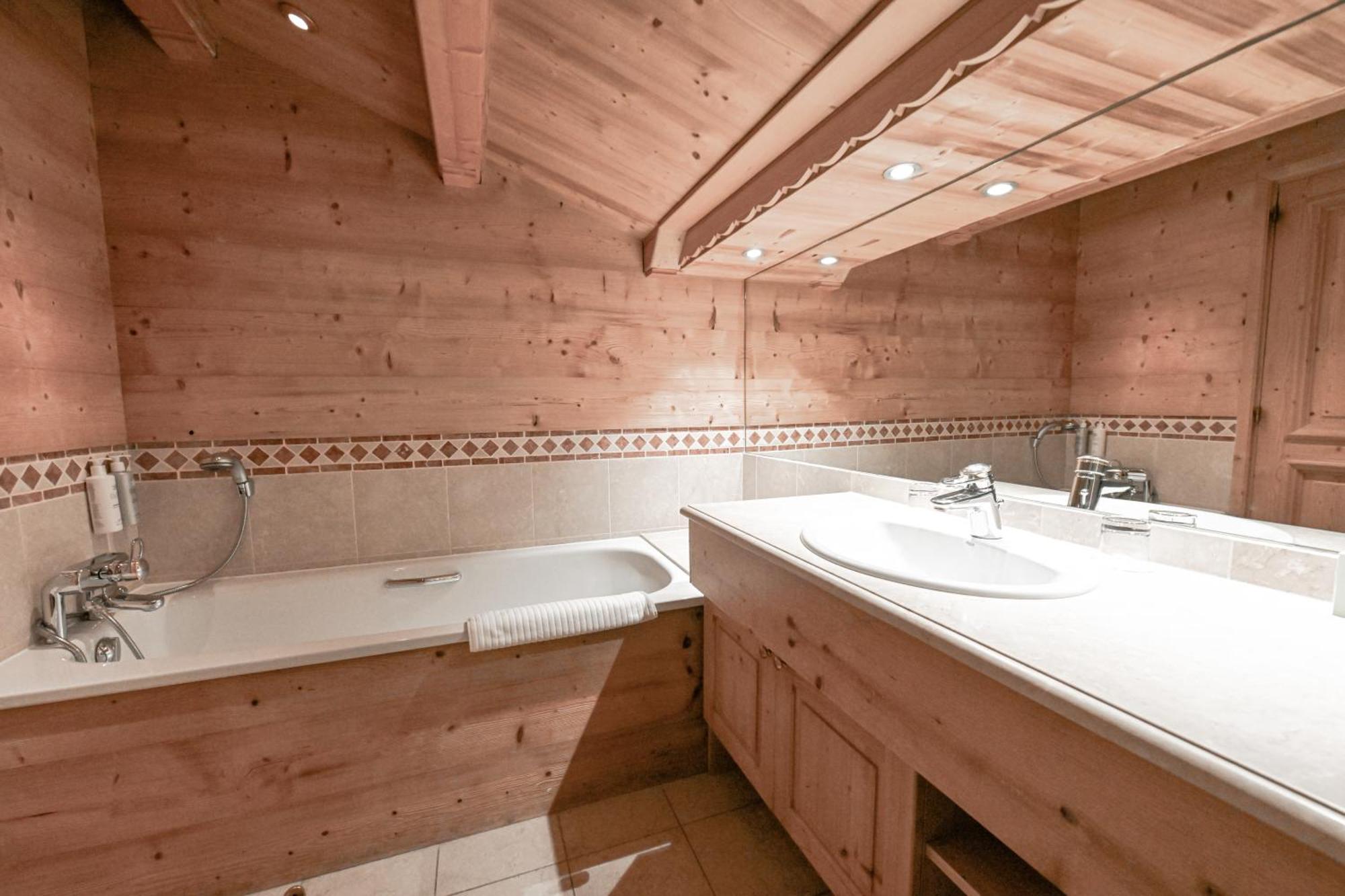 Suite Junior – Vue sur Montagne