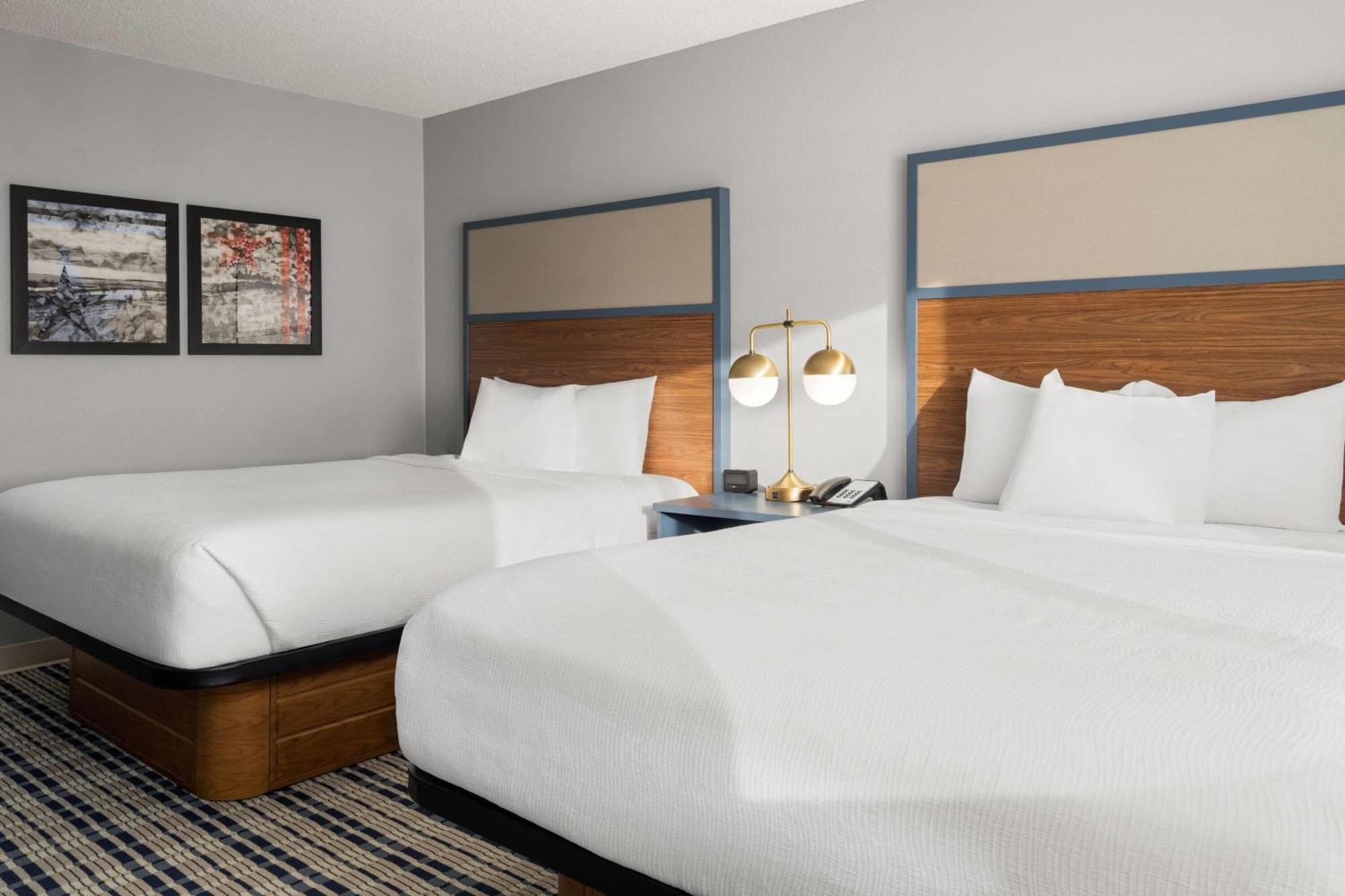Queen Room with Two Queen Beds - Non-Smoking