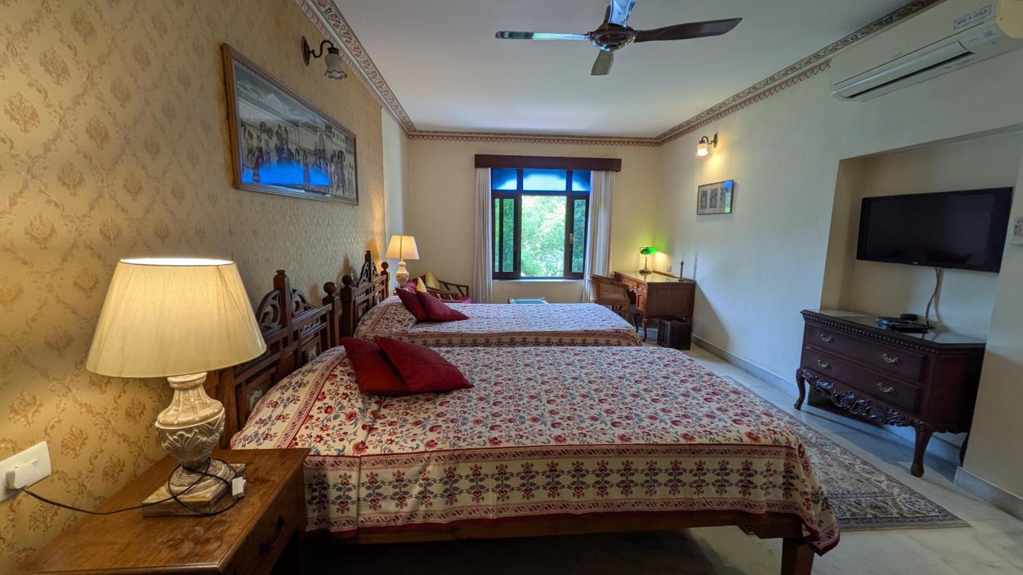 Standard King Room