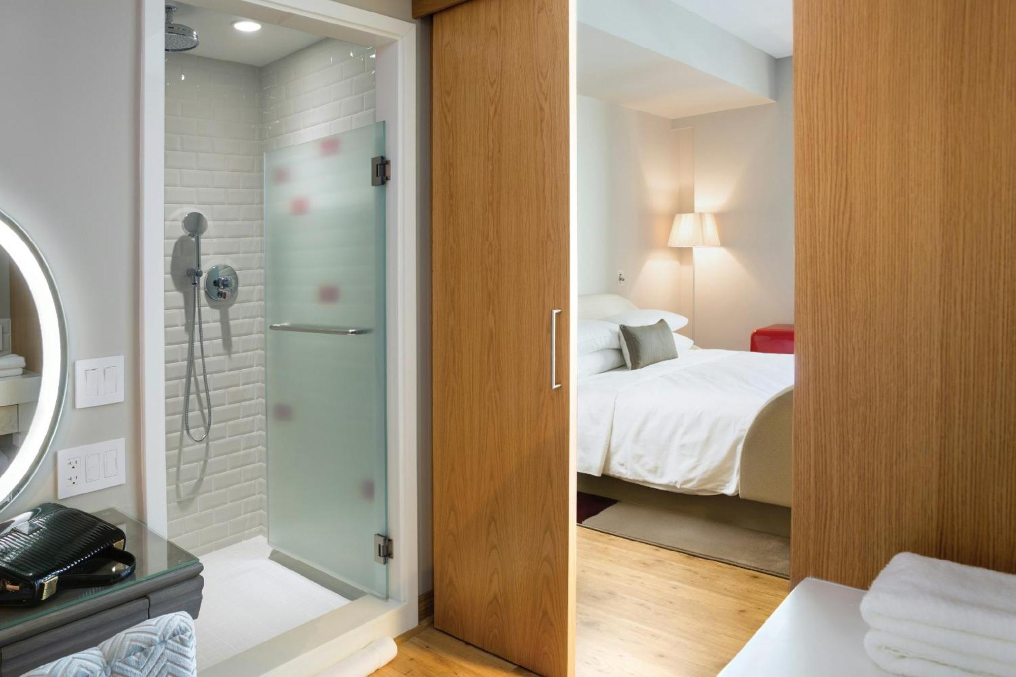 One-Bedroom Suite