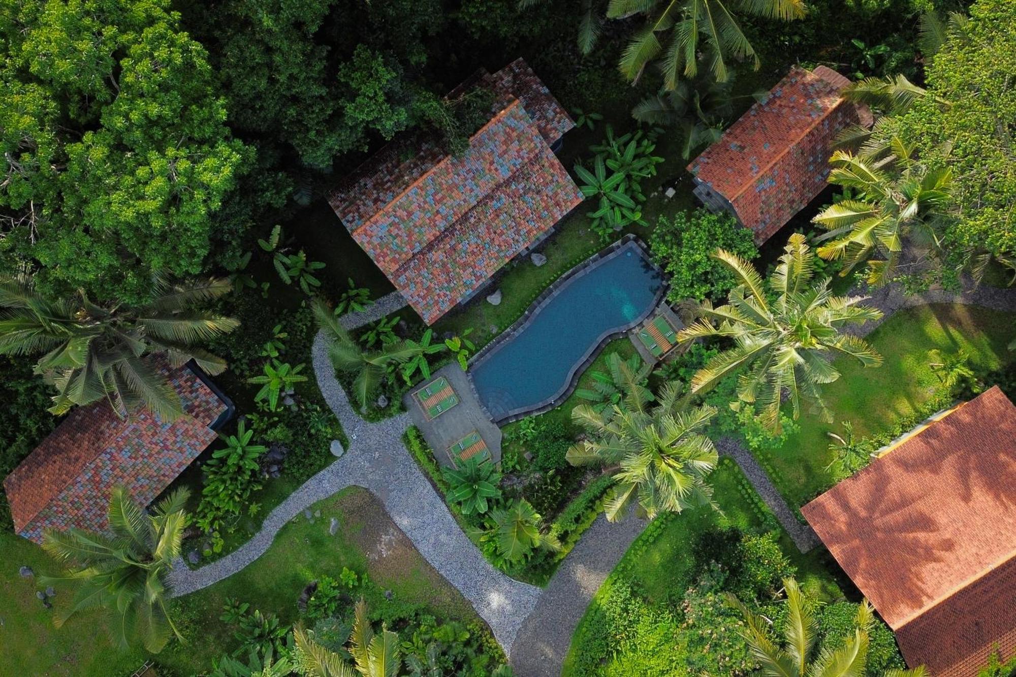 One-Bedroom Bungalow