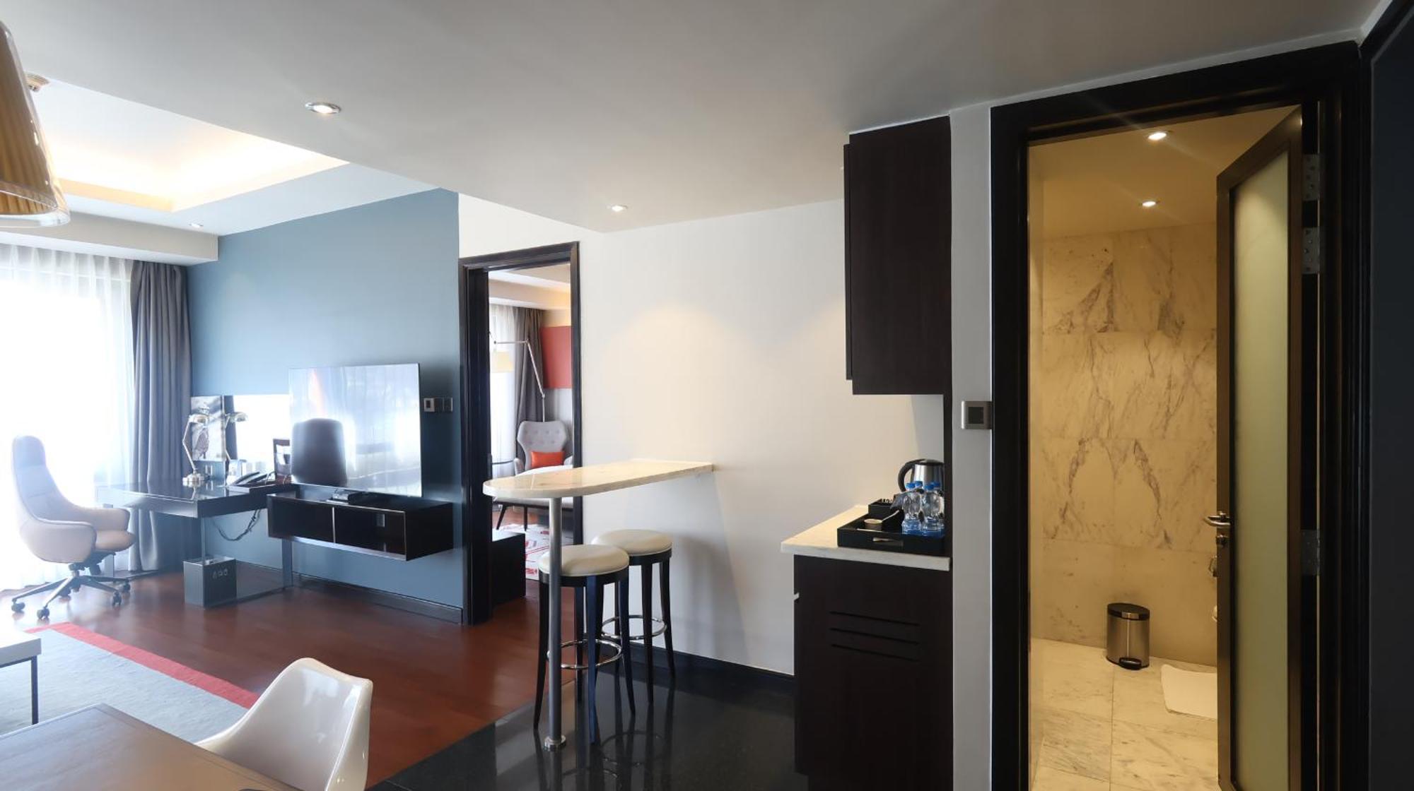 Junior Suite