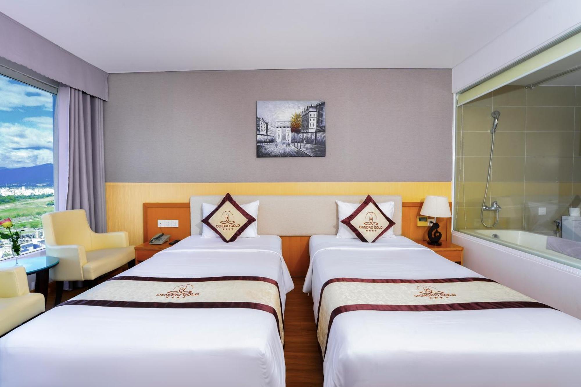 Deluxe Room City View Balcony