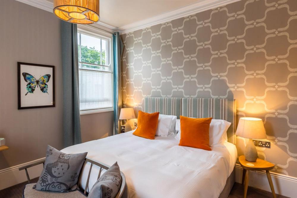 Standard Twin Room,1743029783:JPEG