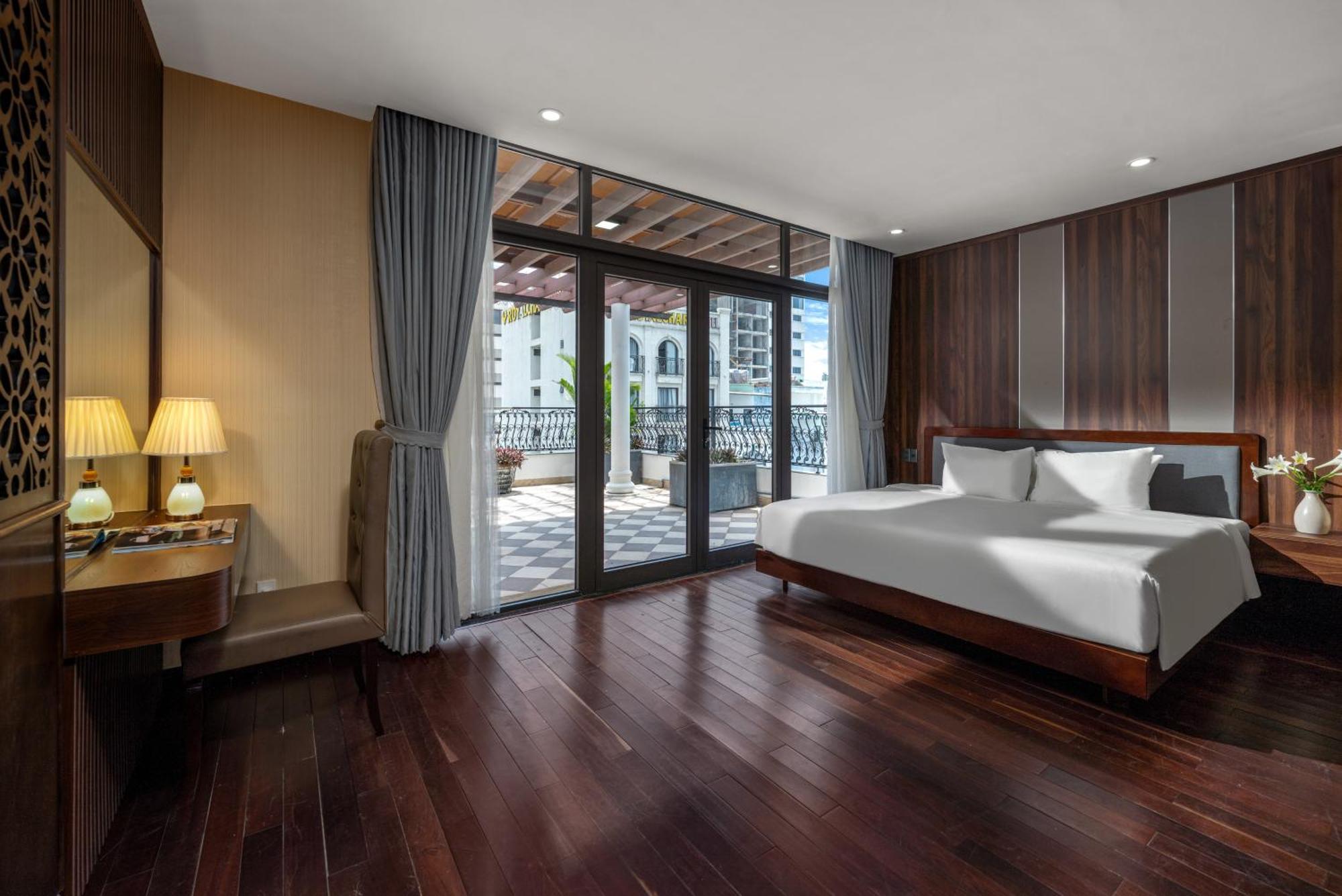 Presidential Suite