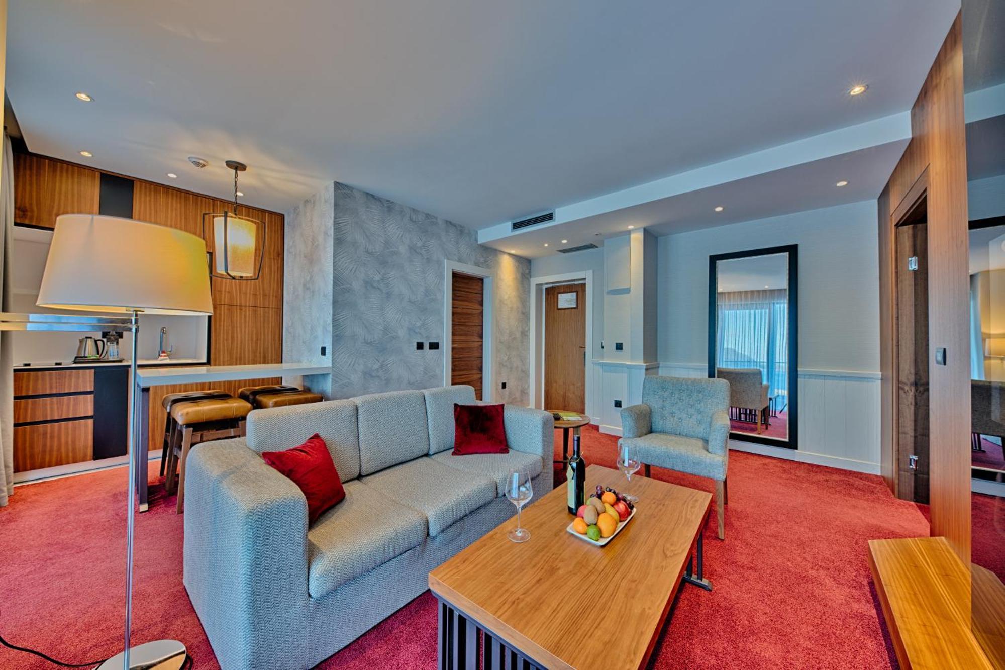 Apartment with Sea View