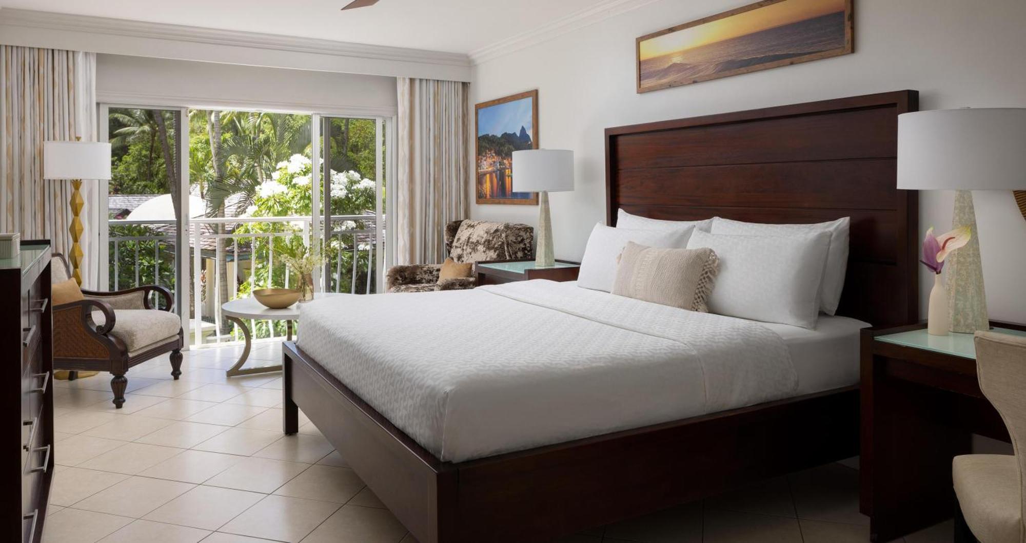 Honeymoon Luxury Oceanview Room