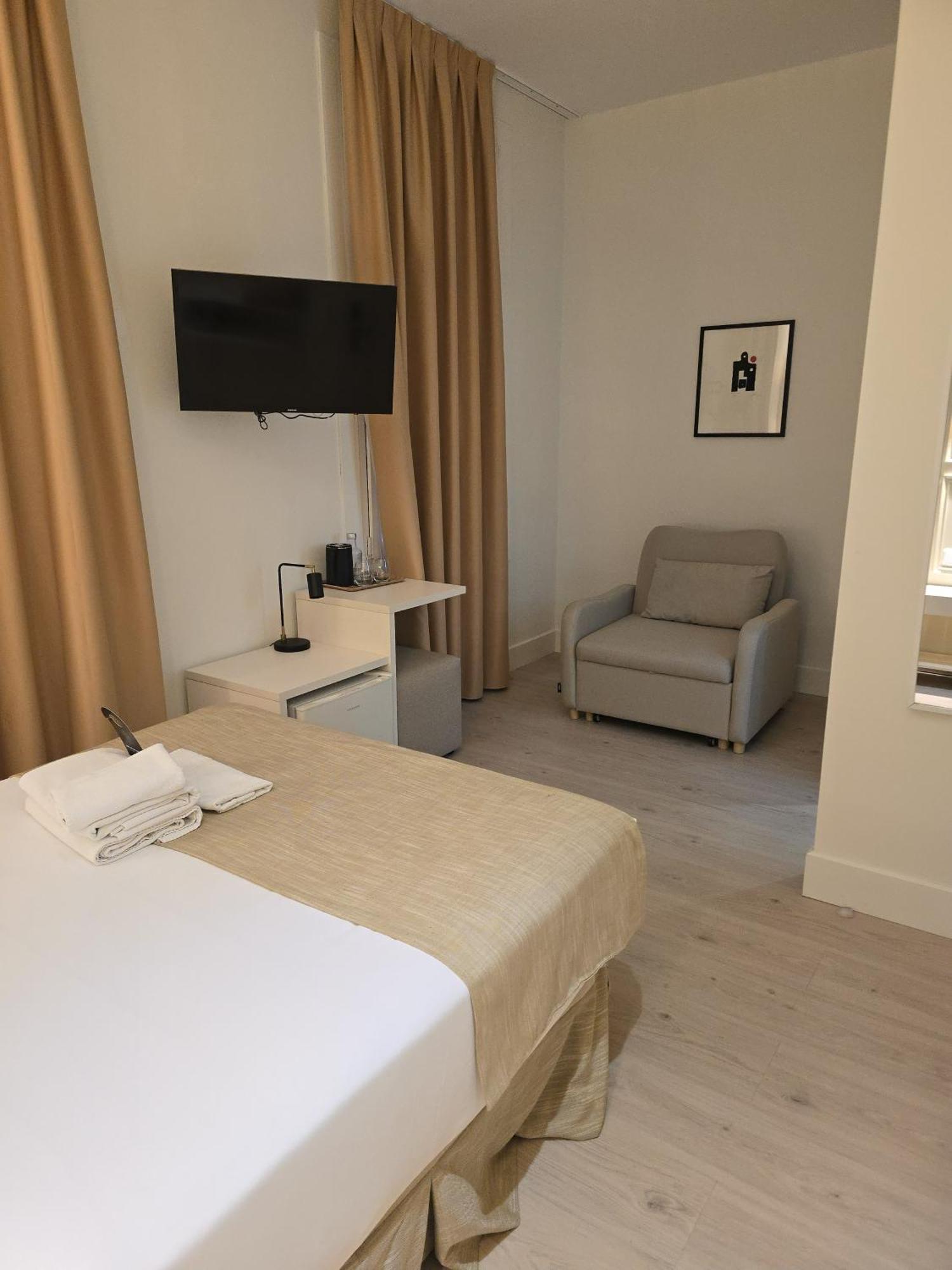 Deluxe Tweepersoonskamer met Extra Bed