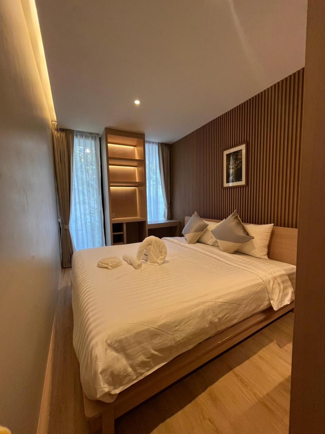 King Room with Balcony