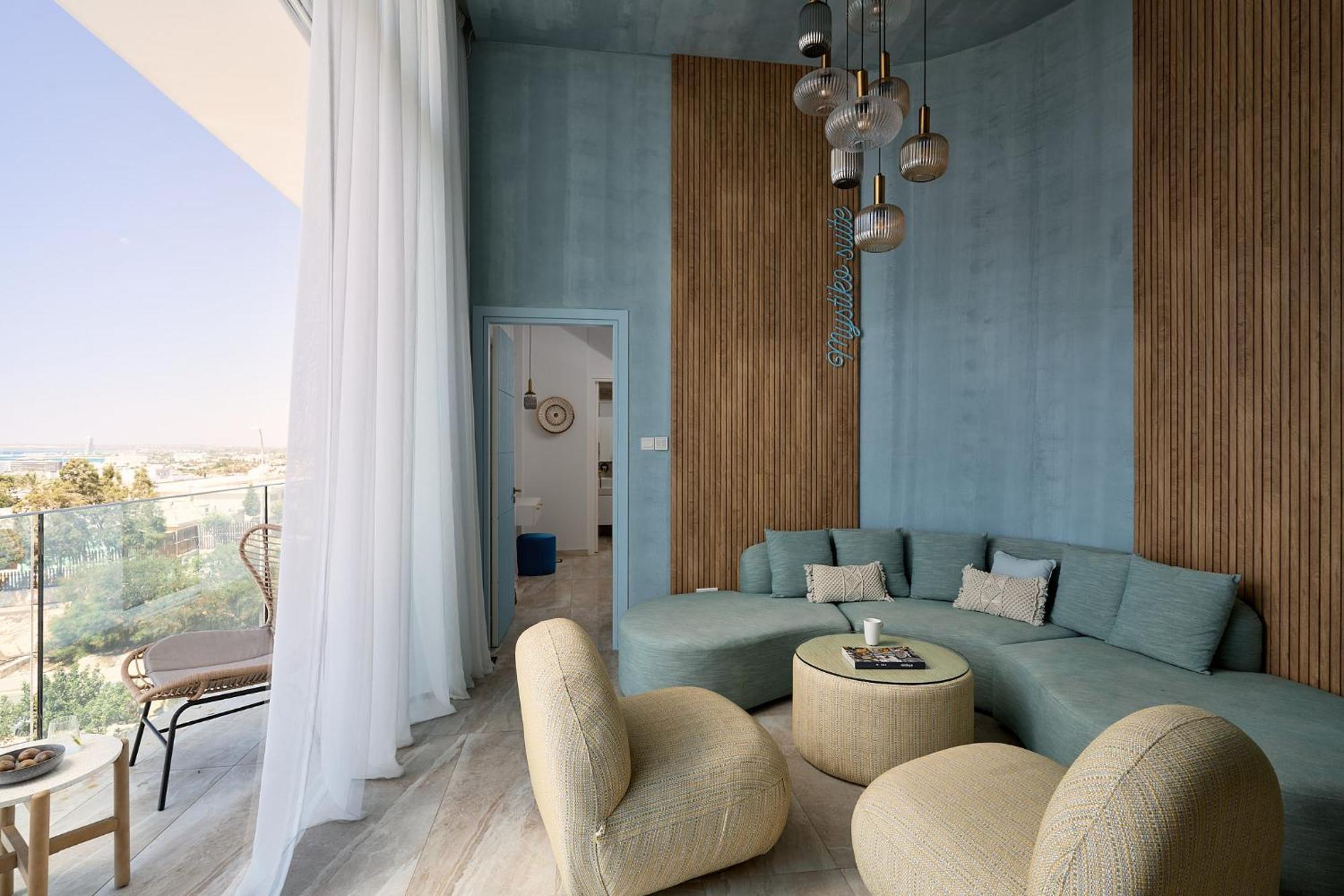 Mystico Two-Bedroom Suite Sea View & Plunge Pool