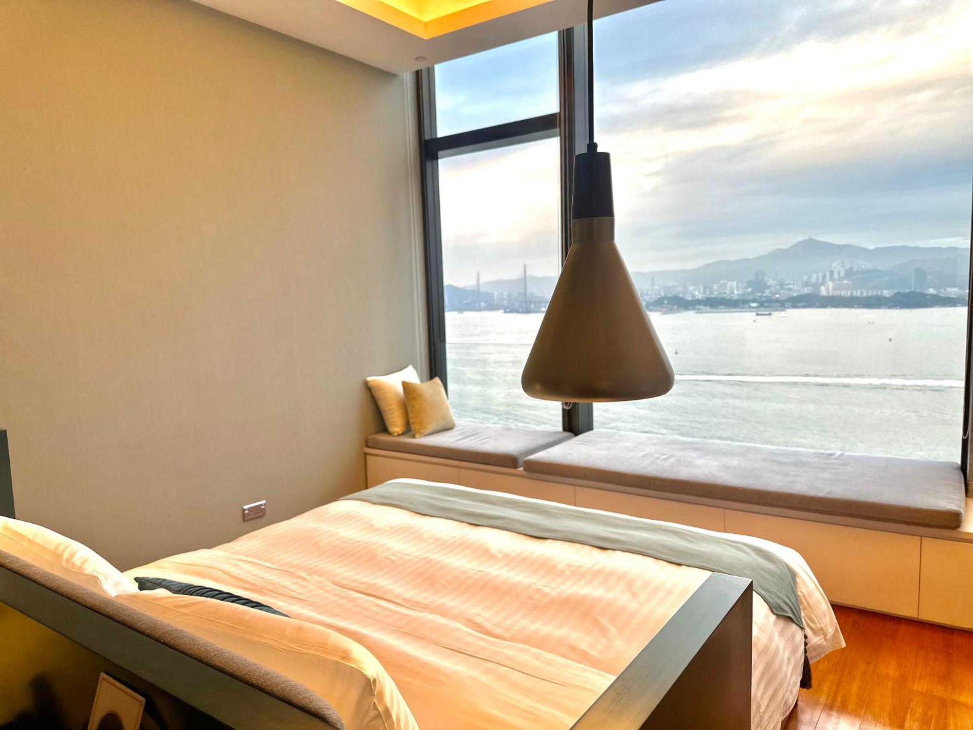 Premier Harbour View Suite