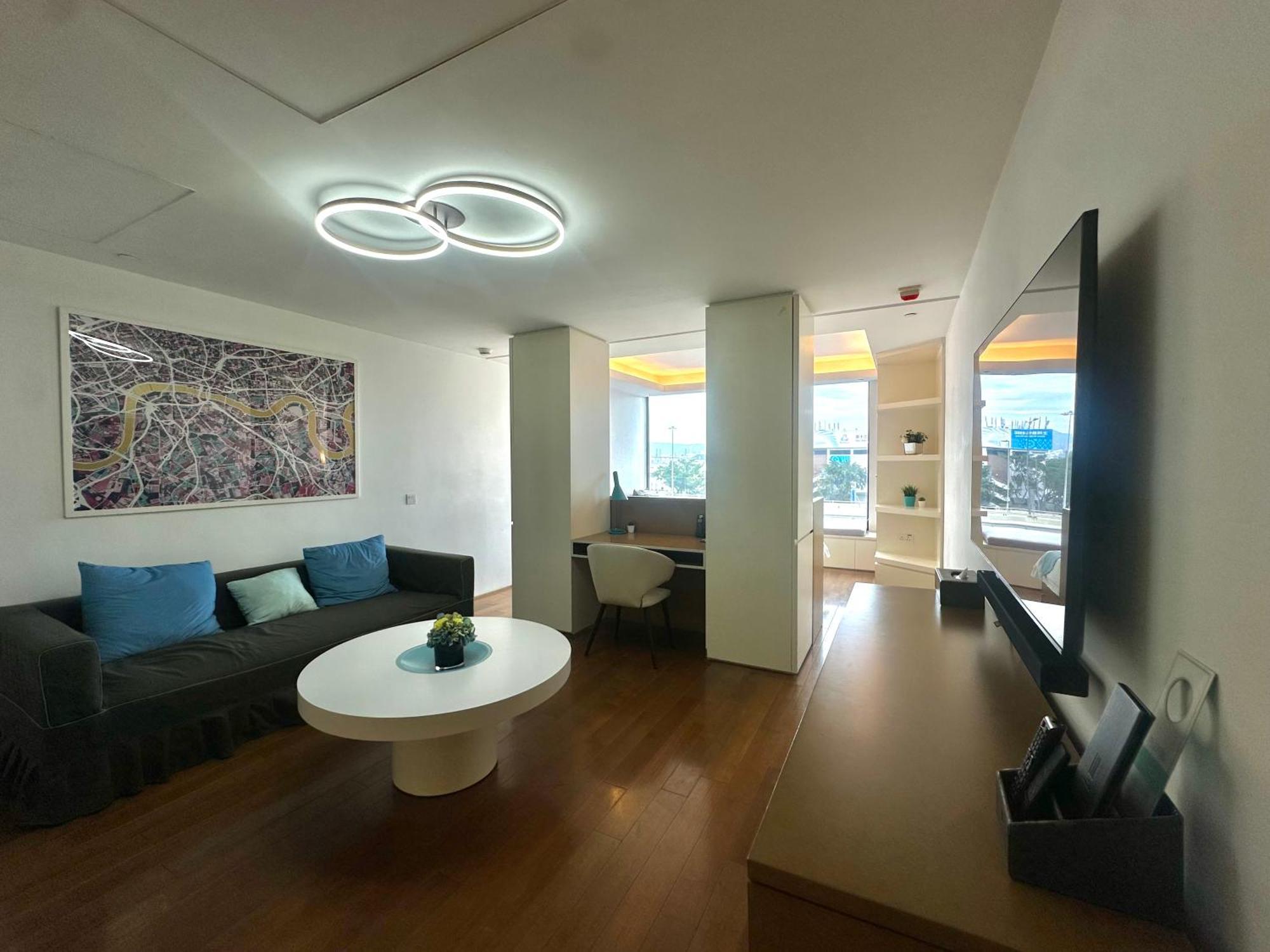 Superior Harbour View Suite