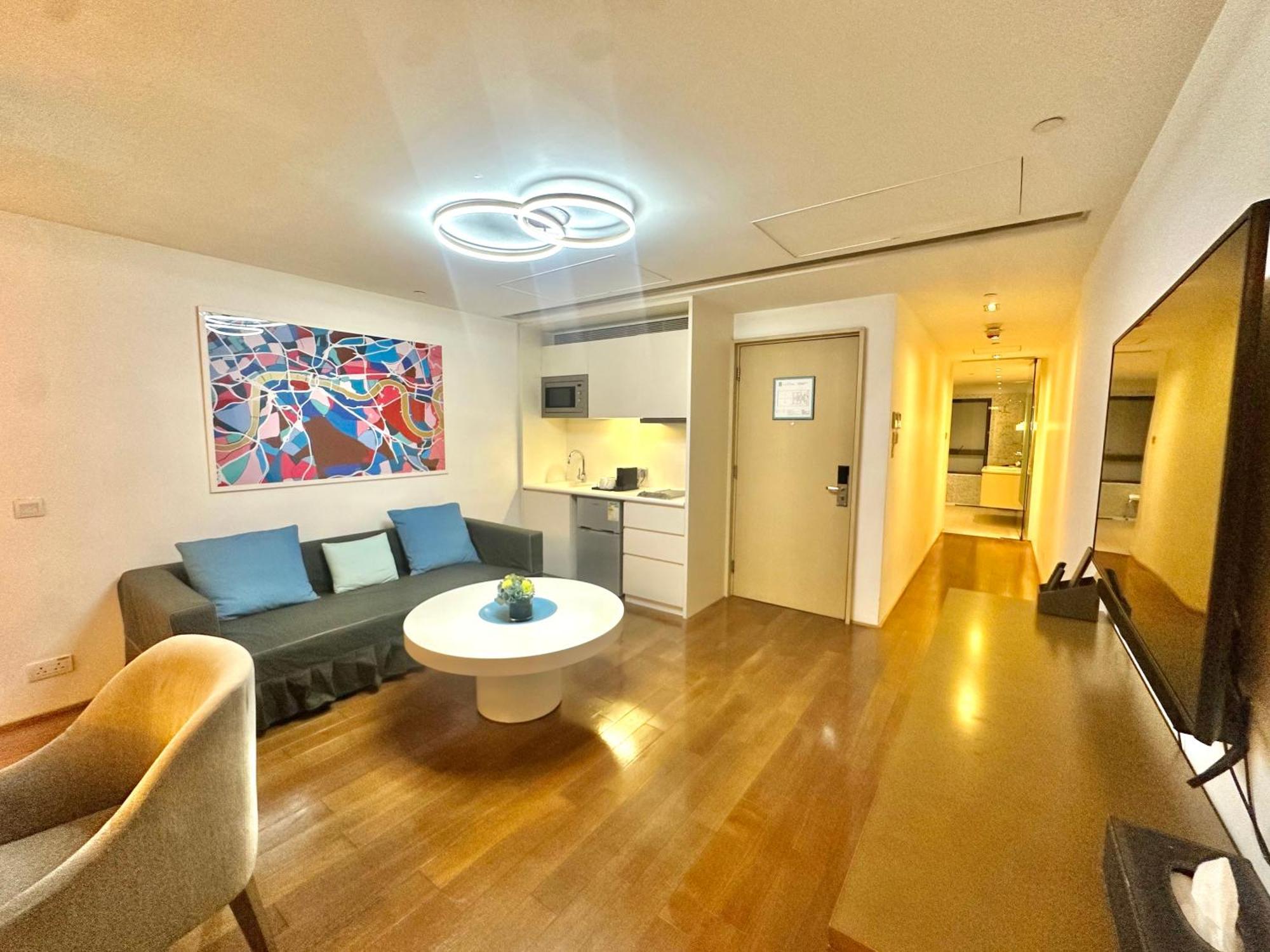 Superior Harbour View Suite