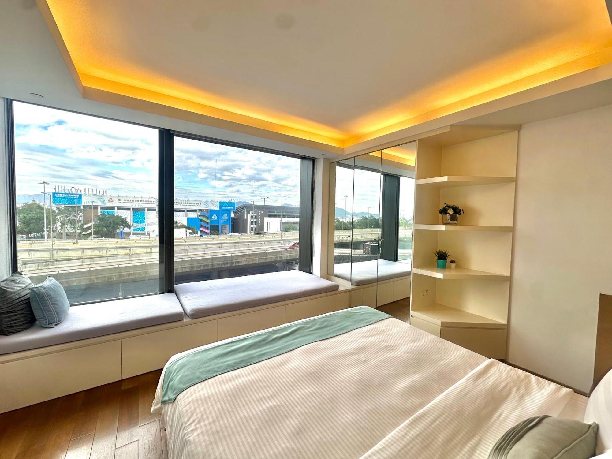 Superior Harbour View Suite