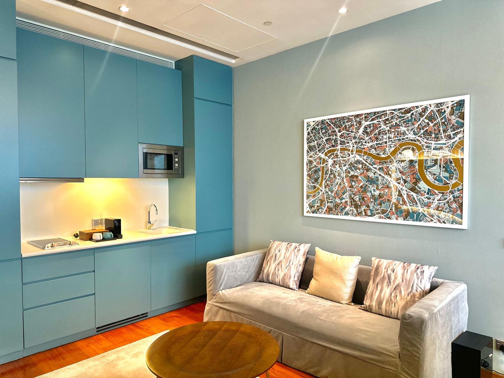 Deluxe Harbour View Suite