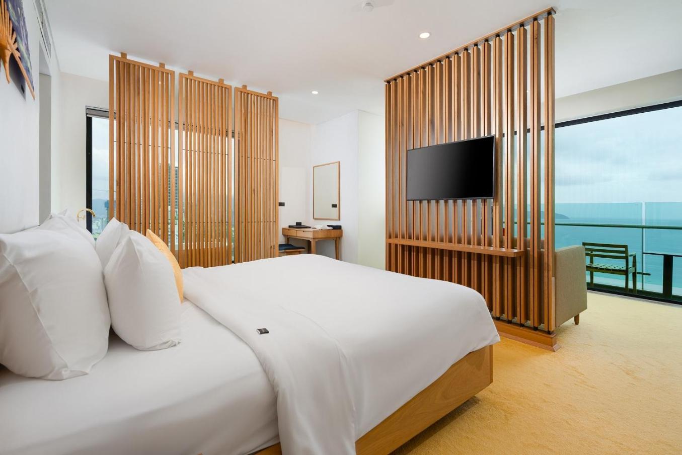 Special Offer - Suite with Balcony